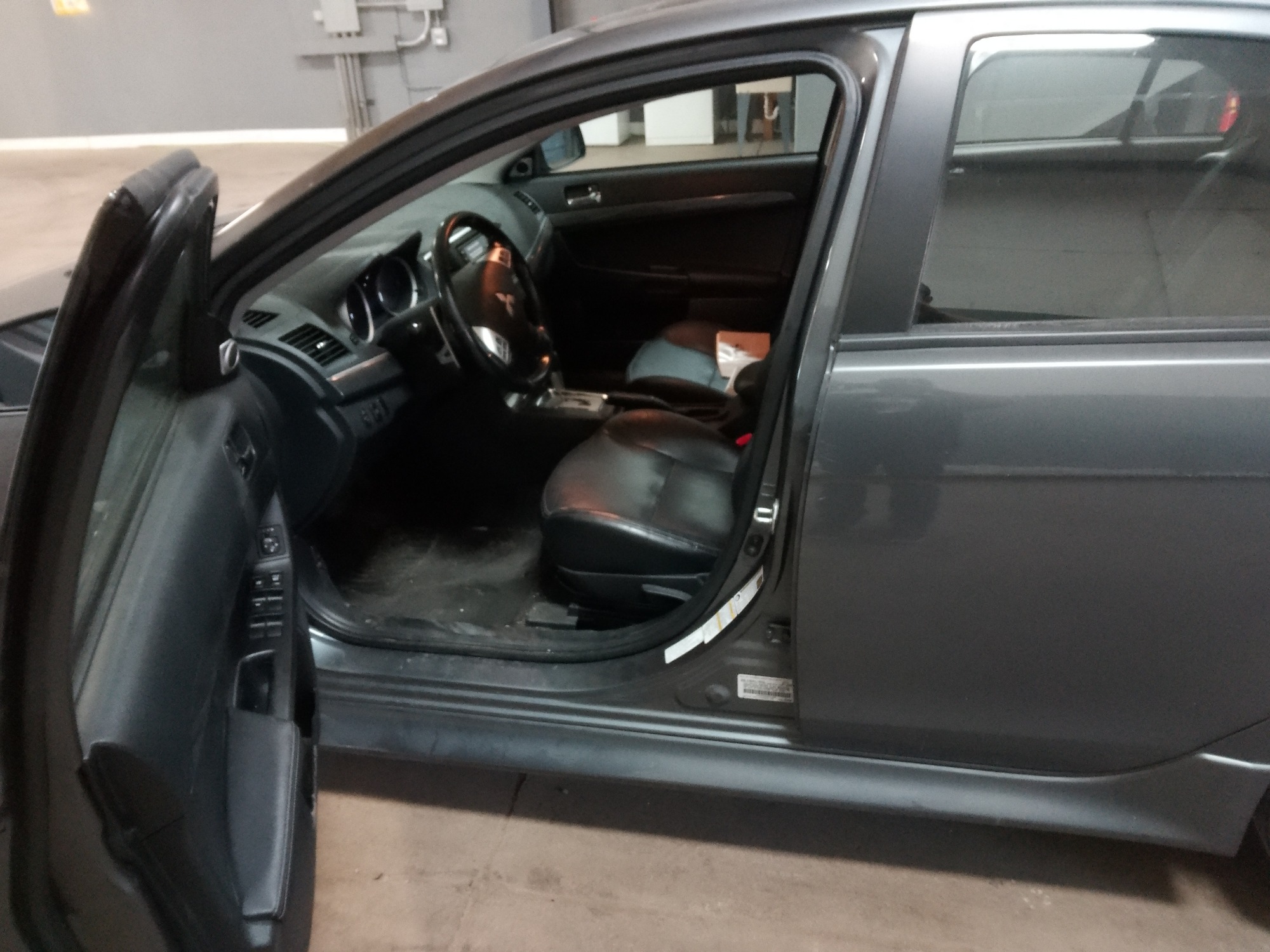 2010 mitsubishi lancer-sportback gts with 120997 miles for sale near elk-river, minnesota 106411_22_driver_seat.jpg
