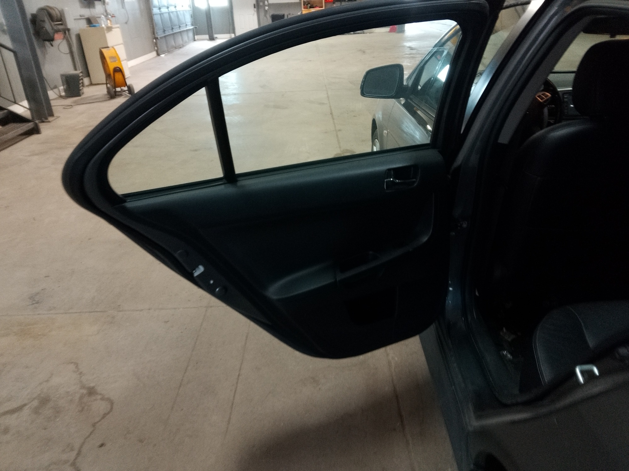 2010 mitsubishi lancer-sportback gts with 120997 miles for sale near elk-river, minnesota 106411_25_drv_rear_door_panel.jpg