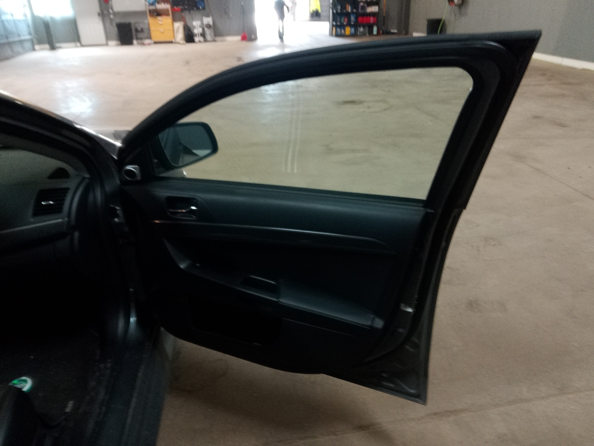 2010 mitsubishi lancer-sportback gts with 120997 miles for sale near elk-river, minnesota 106411_32_passenger_door_panel.jpg