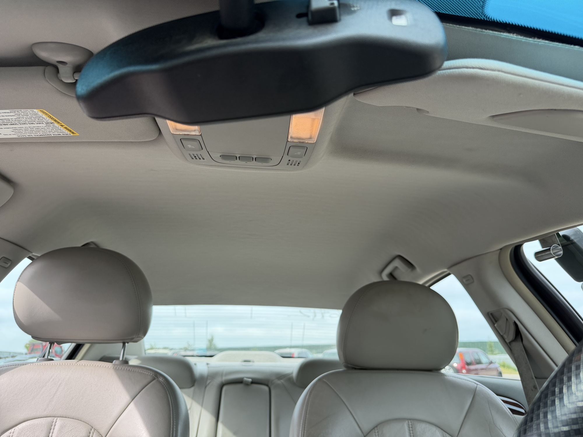 2009 buick lucerne cxl1 with 214213 miles for sale near elk-river, minnesota 106412_c01.jpg