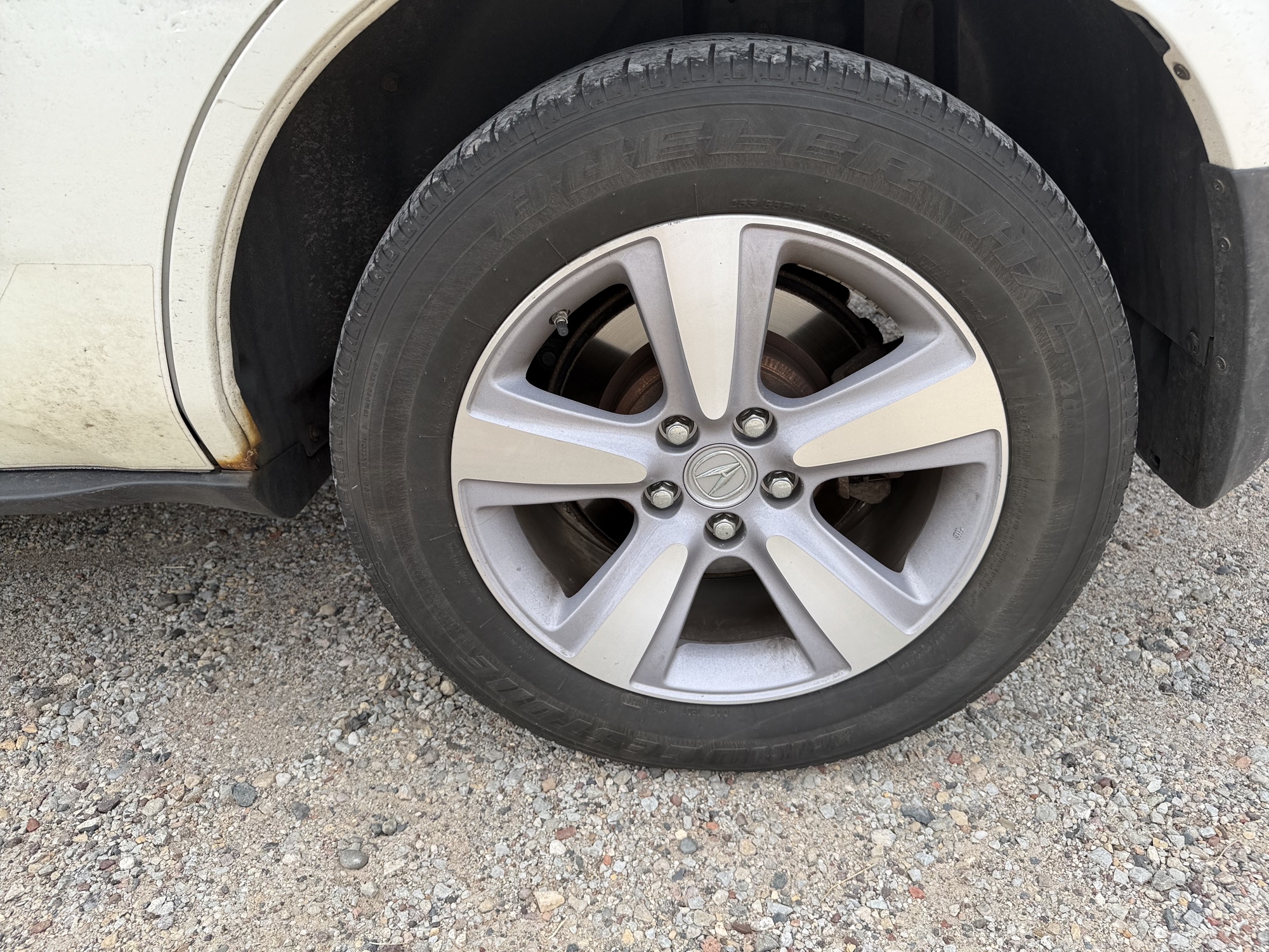 2011 acura mdx 6-spd-at-w-tech-package with 135189 miles for sale near elk-river, minnesota 106414_13_rear_drv_wheel.jpg