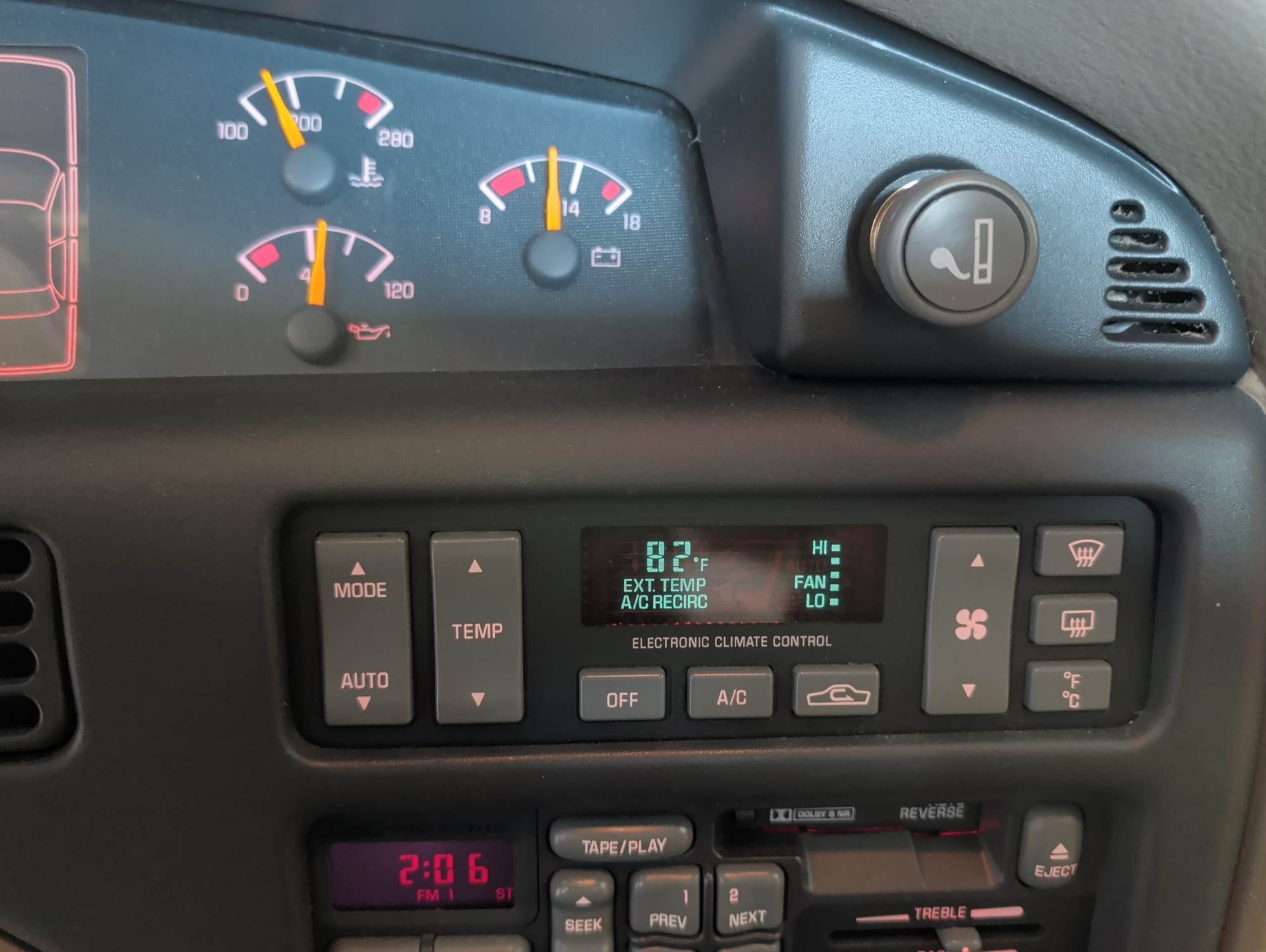 1997 pontiac bonneville se with 97947 miles for sale near elk-river, minnesota 106415_40_climate_control.jpg
