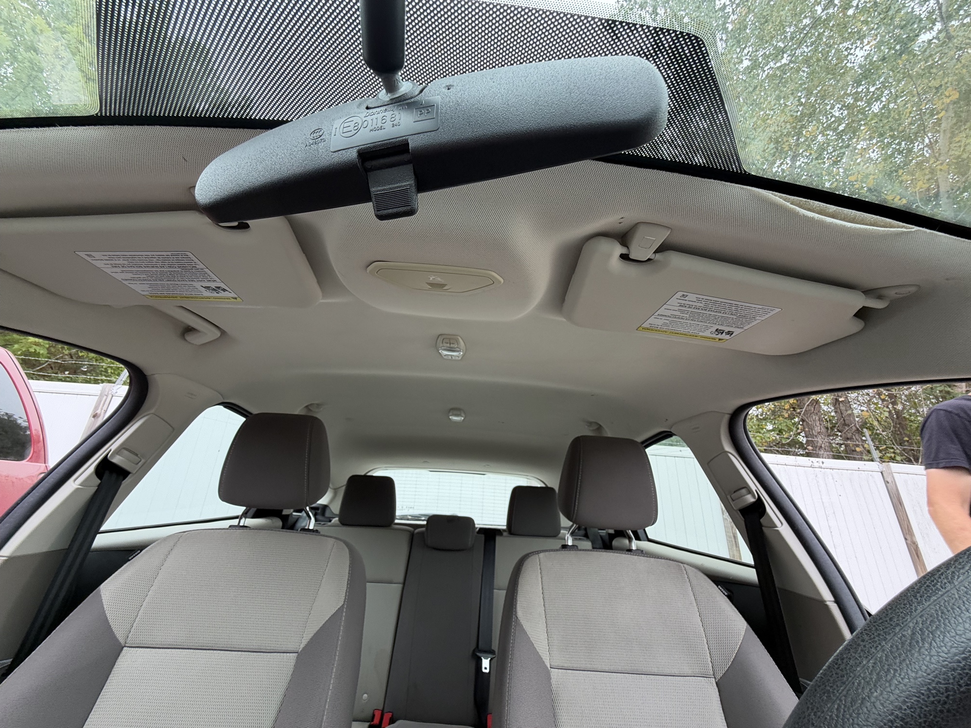 2012 ford focus se with 200341 miles for sale near elk-river, minnesota 106416_35_headliner_sunroof.jpg