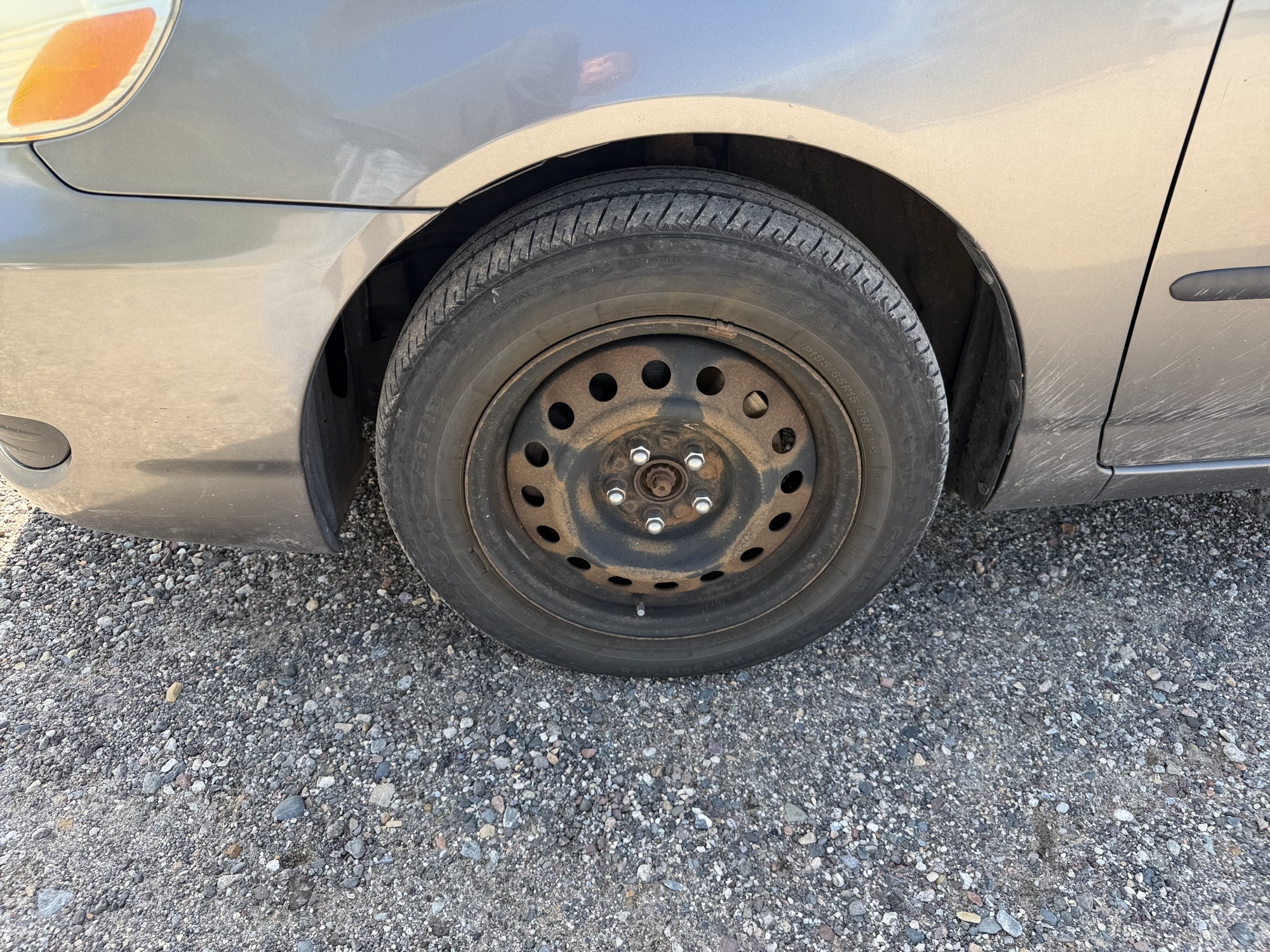 2007 toyota corolla ce with 165644 miles for sale near elk-river, minnesota 106417_12_drv_front_wheel.jpg