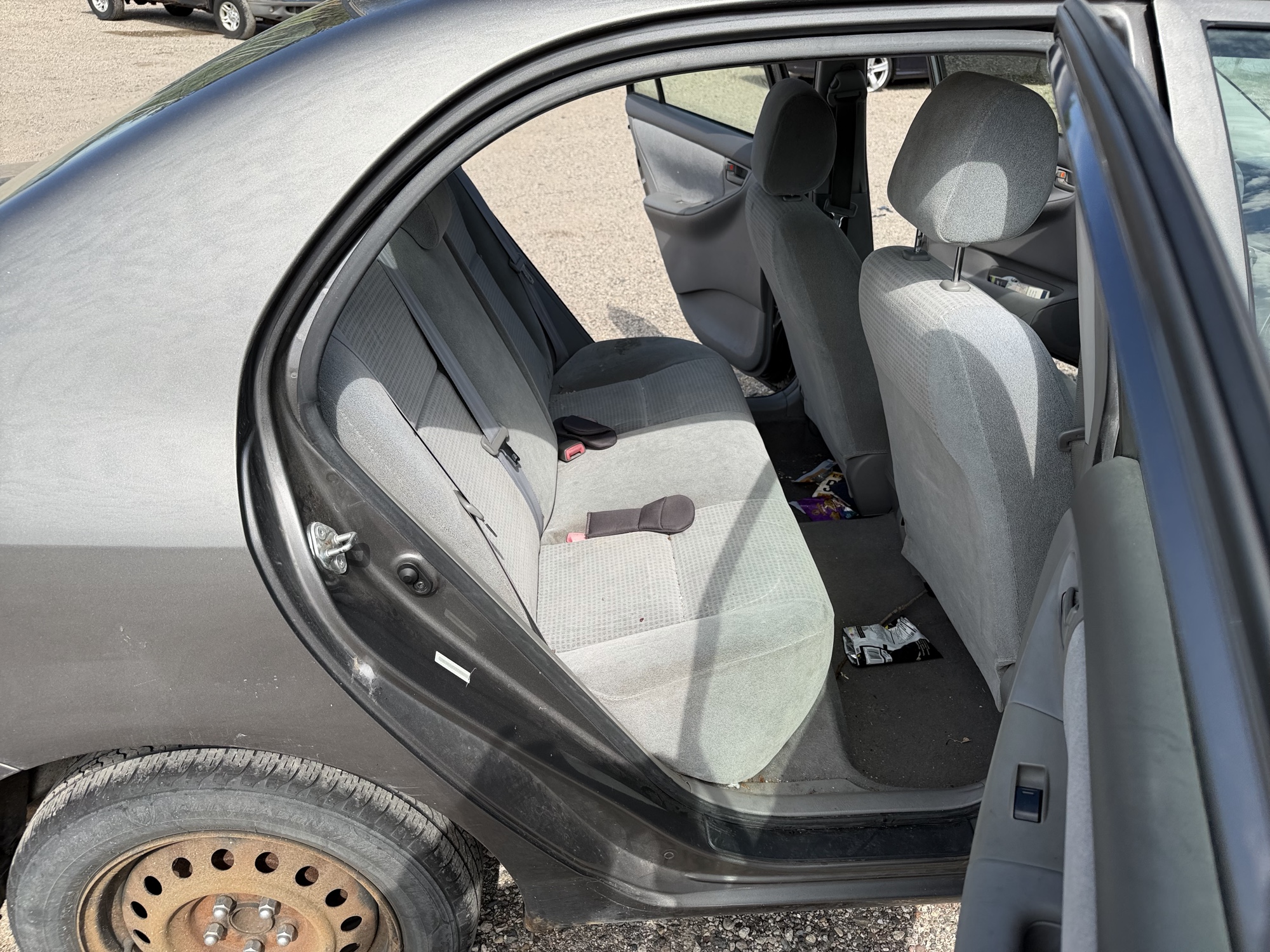 2007 toyota corolla ce with 165644 miles for sale near elk-river, minnesota 106417_28_pass_rear_seat.jpg