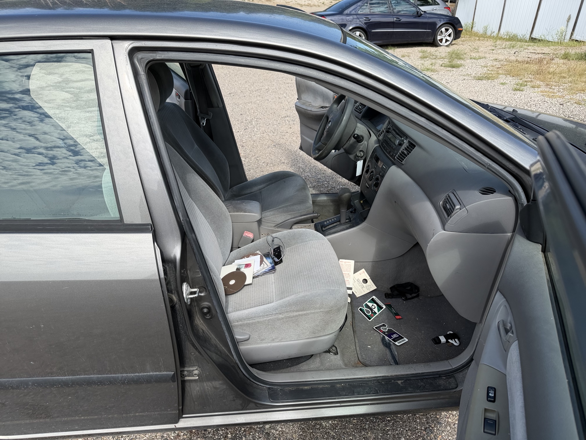 2007 toyota corolla ce with 165644 miles for sale near elk-river, minnesota 106417_31_passenger_seat.jpg