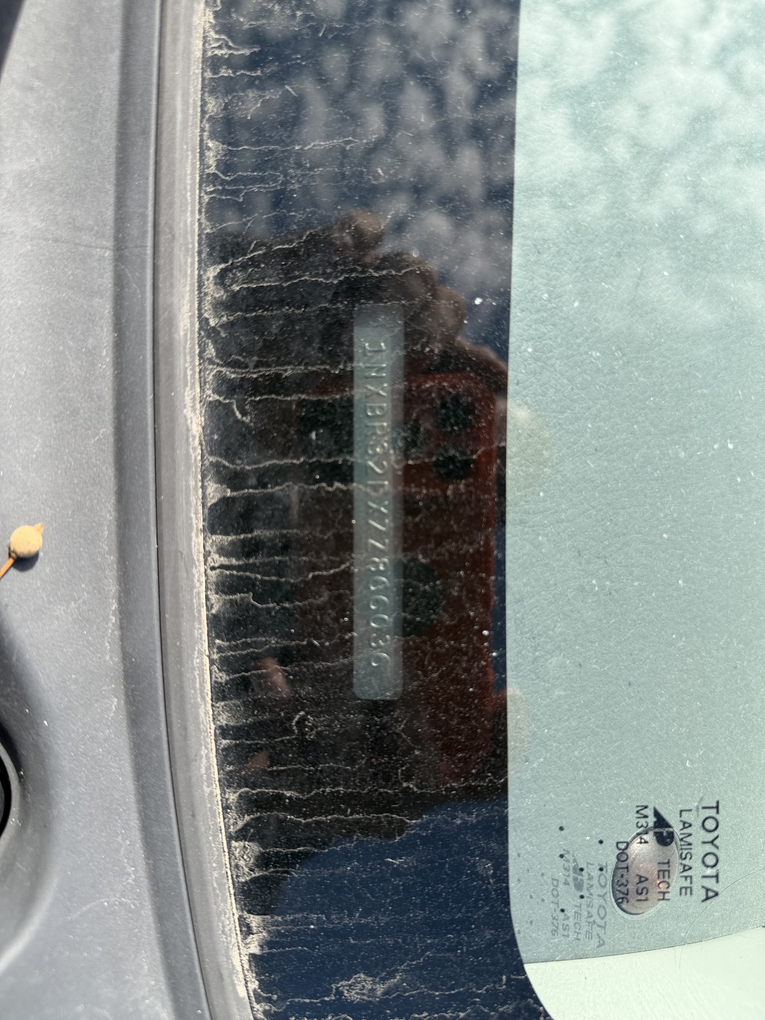 2007 toyota corolla ce with 165644 miles for sale near elk-river, minnesota 106417_48_windshield_vin_plate.jpg