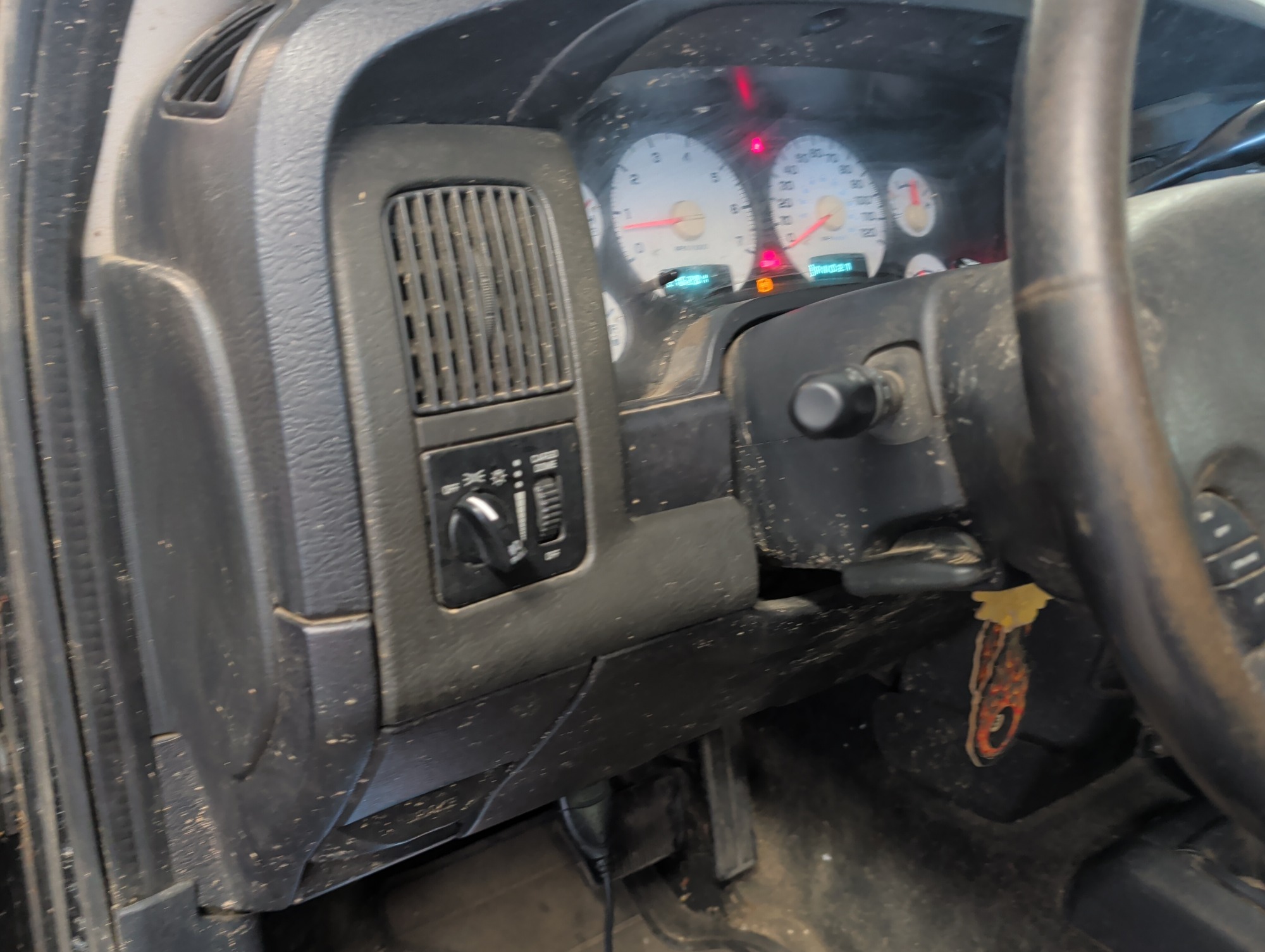 2002 dodge ram-1500 st-quad-cab-short-bed-4wd with 216281 miles for sale near elk-river, minnesota 106418_37_left_of_steering_wheel.jpg
