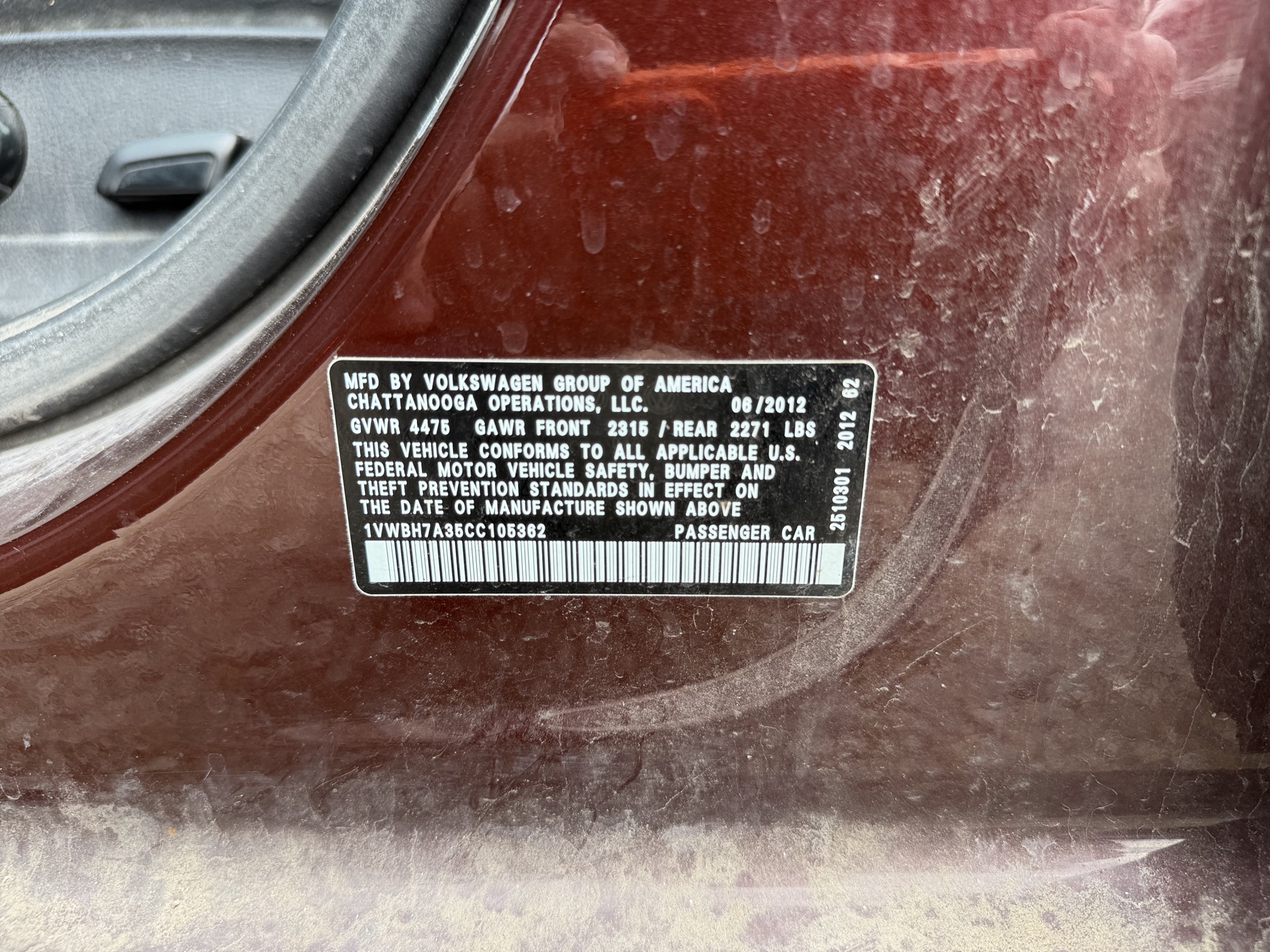 2012 volkswagen passat with 133891 miles for sale near elk-river, minnesota 106420_47_door_vin_sticker.jpg