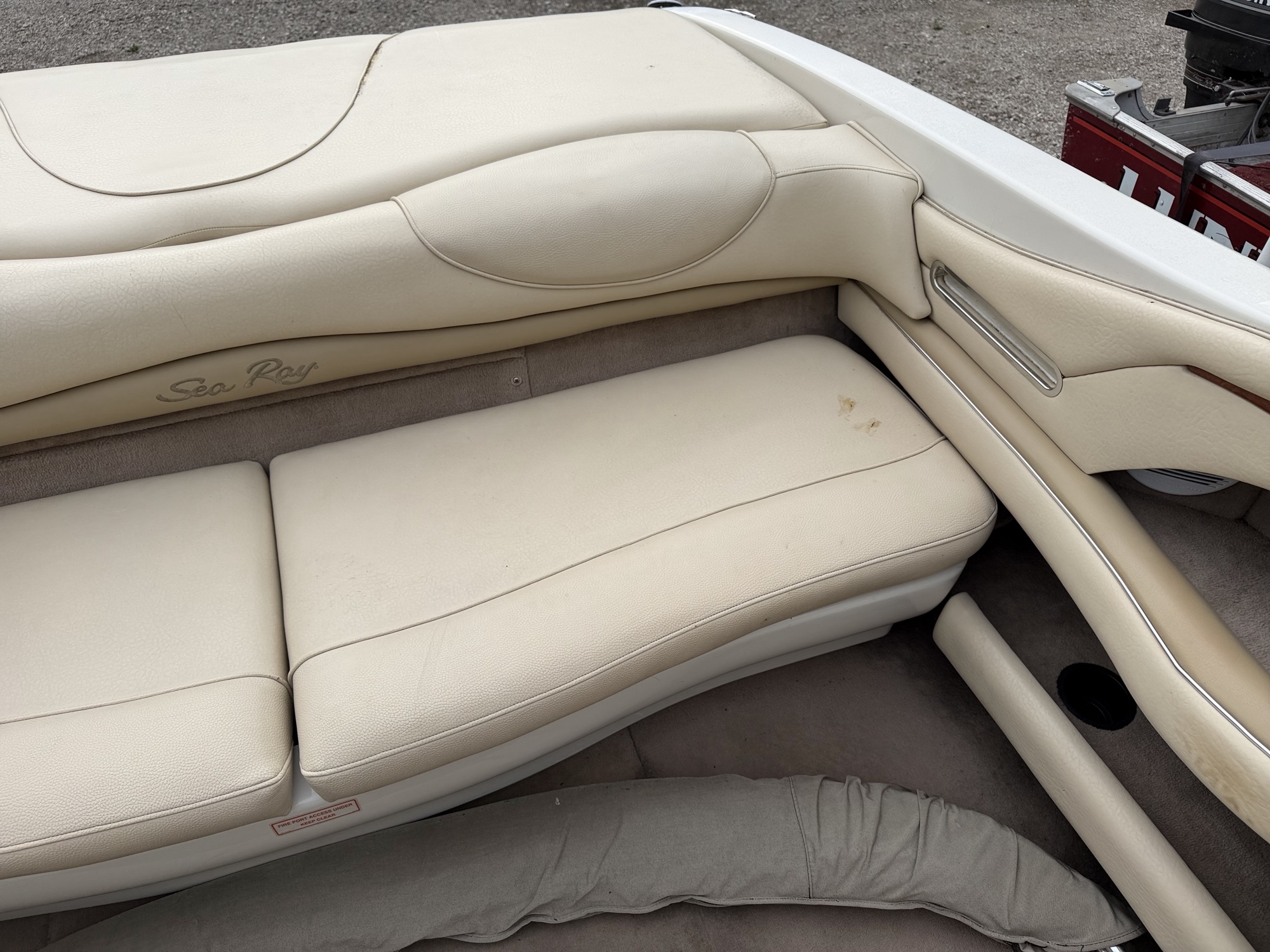 2000 sea-ray boat for sale near elk-river, minnesota 106422_28_pass_rear_seat.jpg