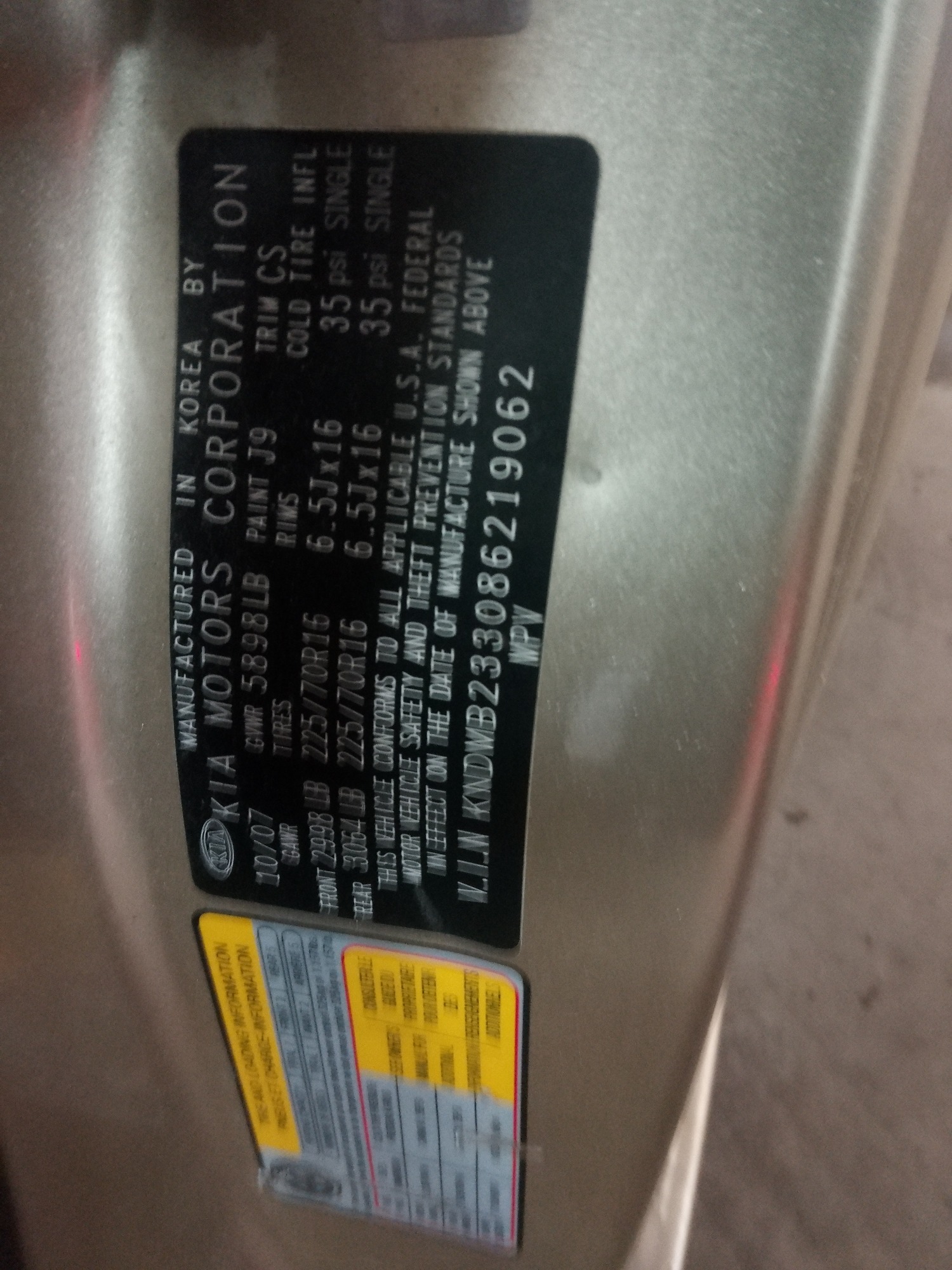 2008 kia sedona ex-lwb with 203148 miles for sale near elk-river, minnesota 106425_47_door_vin_sticker.jpg