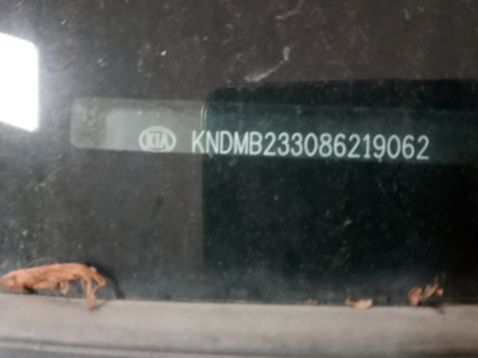 2008 kia sedona ex-lwb with 203148 miles for sale near elk-river, minnesota 106425_48_windshield_vin_plate.jpg