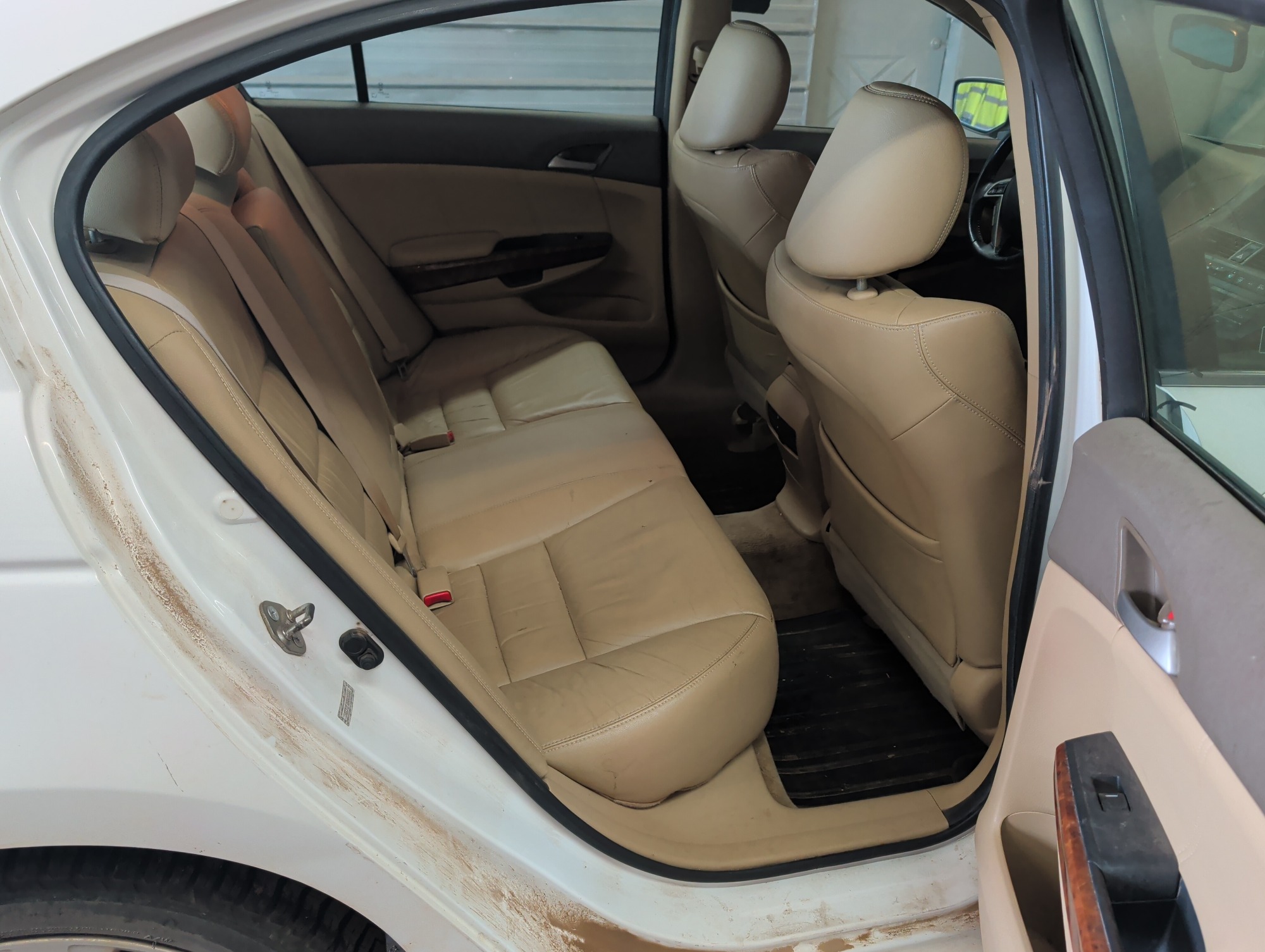 2010 honda accord ex-l-sedan-at with 248021 miles for sale near elk-river, minnesota 106426_28_pass_rear_seat.jpg