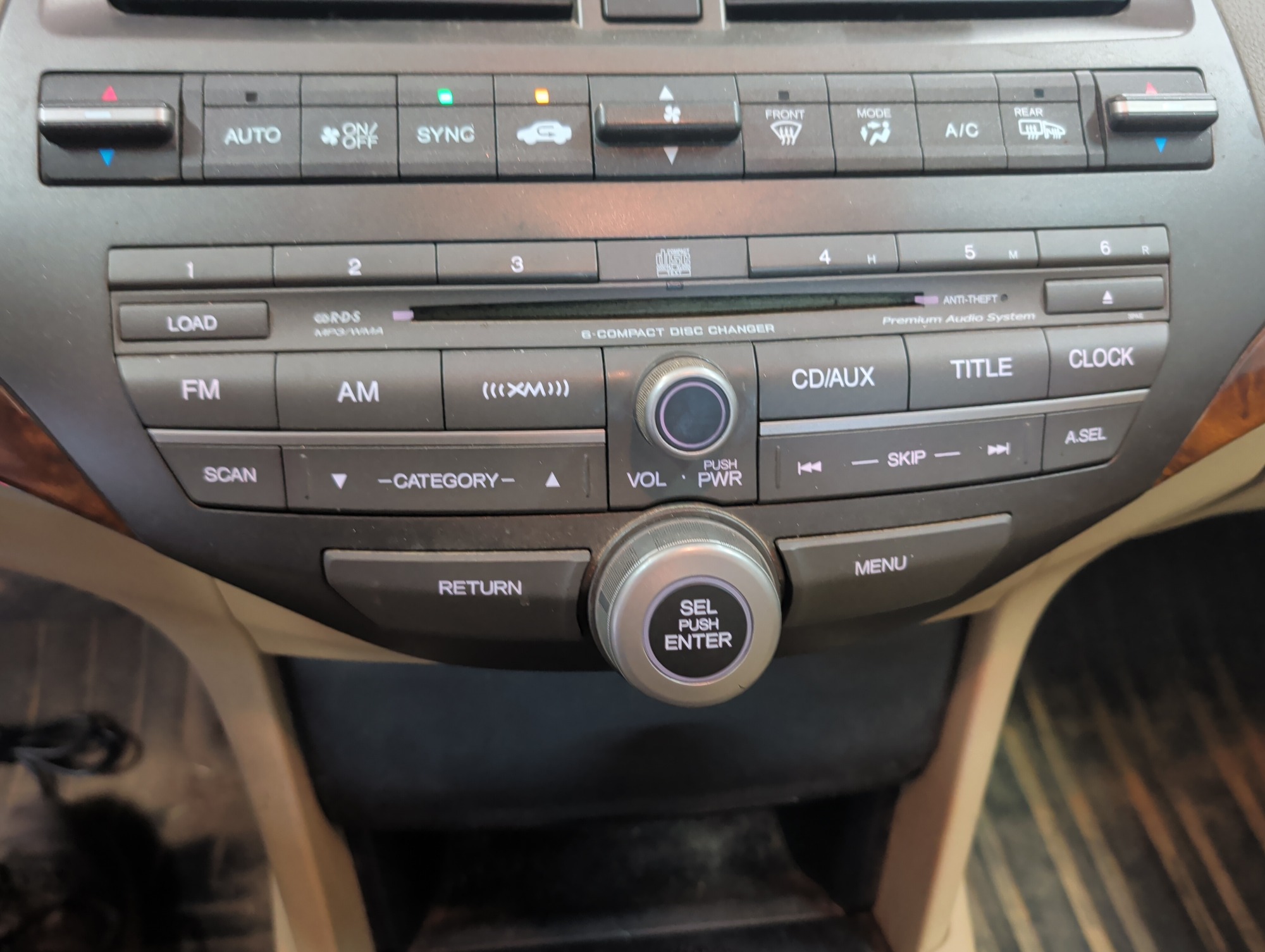 2010 honda accord ex-l-sedan-at with 248021 miles for sale near elk-river, minnesota 106426_39_radio_closeup.jpg