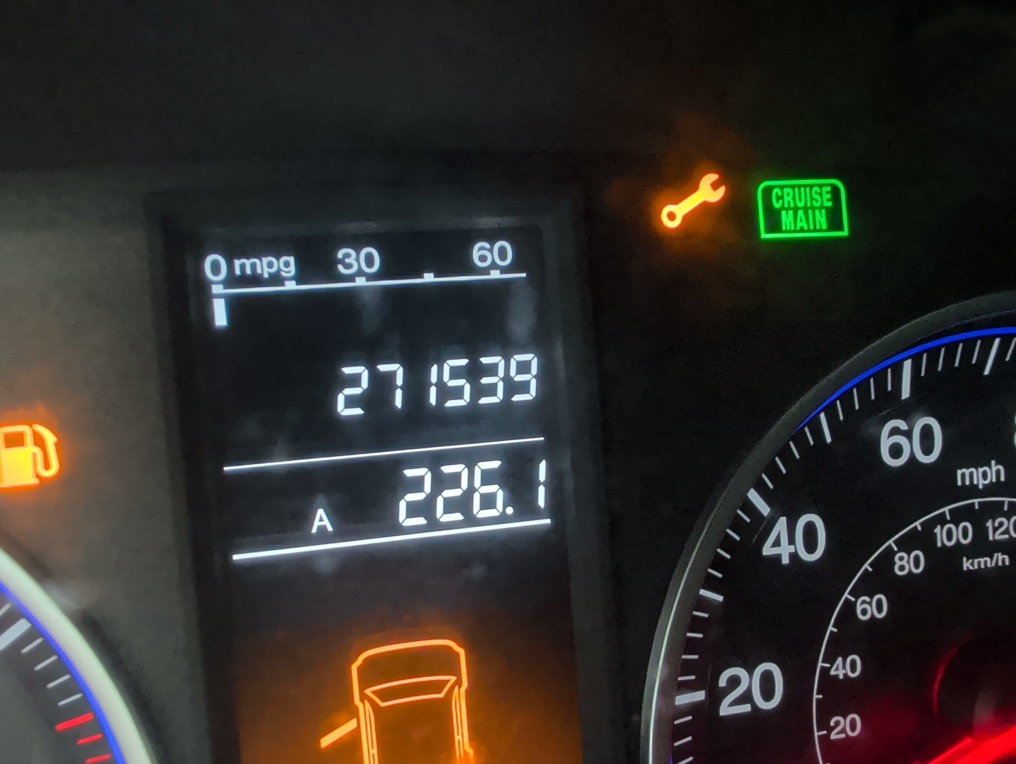 2007 honda cr-v lx-4wd-at with 271539 miles for sale near elk-river, minnesota 106427_44_mileage_closeup.jpg