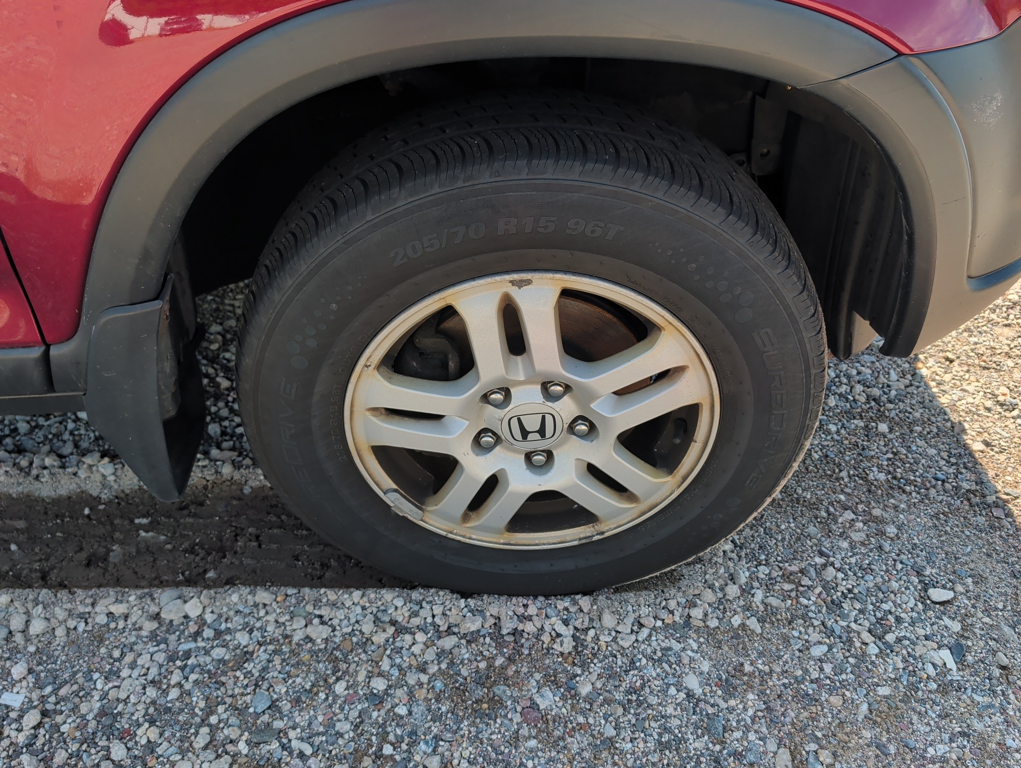 2004 honda cr-v ex-4wd-at with 137005 miles for sale near elk-river, minnesota 106428_15_front_pass_wheel.jpg