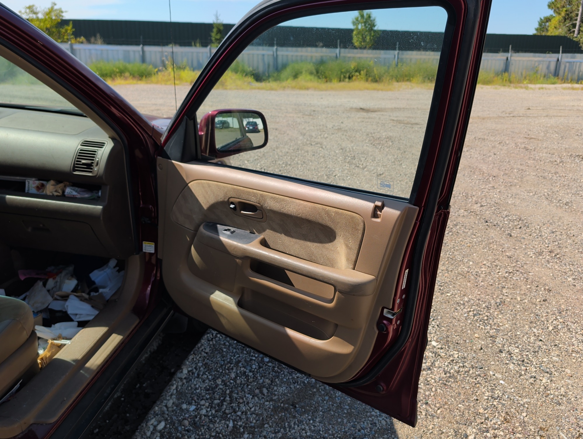 2004 honda cr-v ex-4wd-at with 137005 miles for sale near elk-river, minnesota 106428_32_passenger_door_panel.jpg