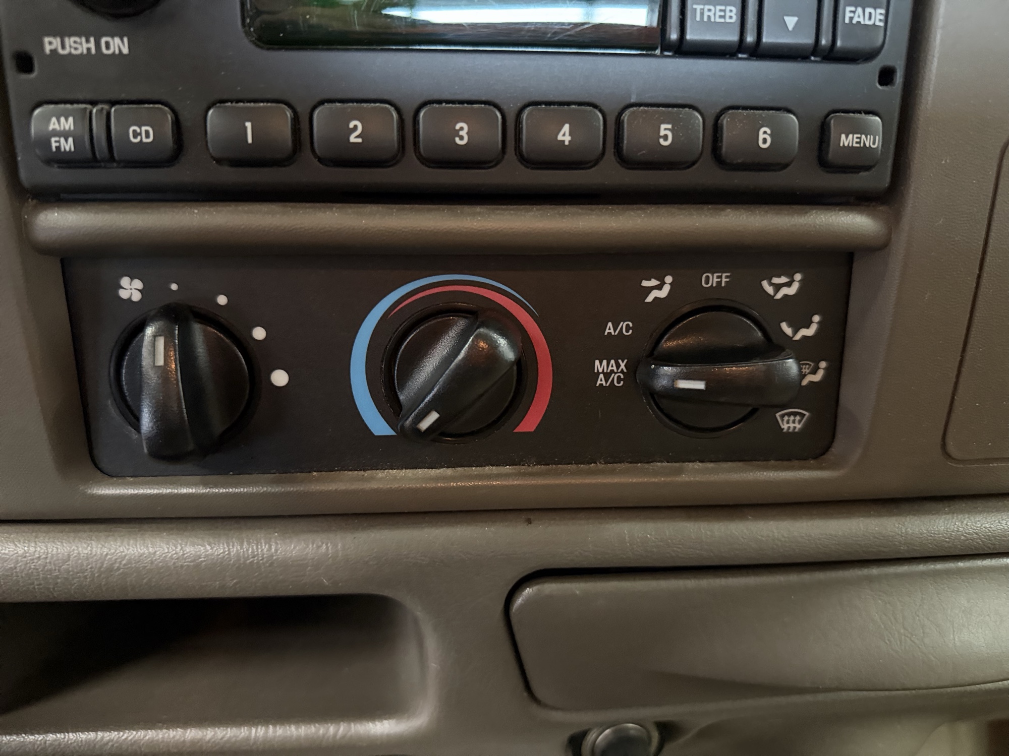 2002 ford f-250-sd with 205001 miles for sale near elk-river, minnesota 106433_40_climate_control.jpg
