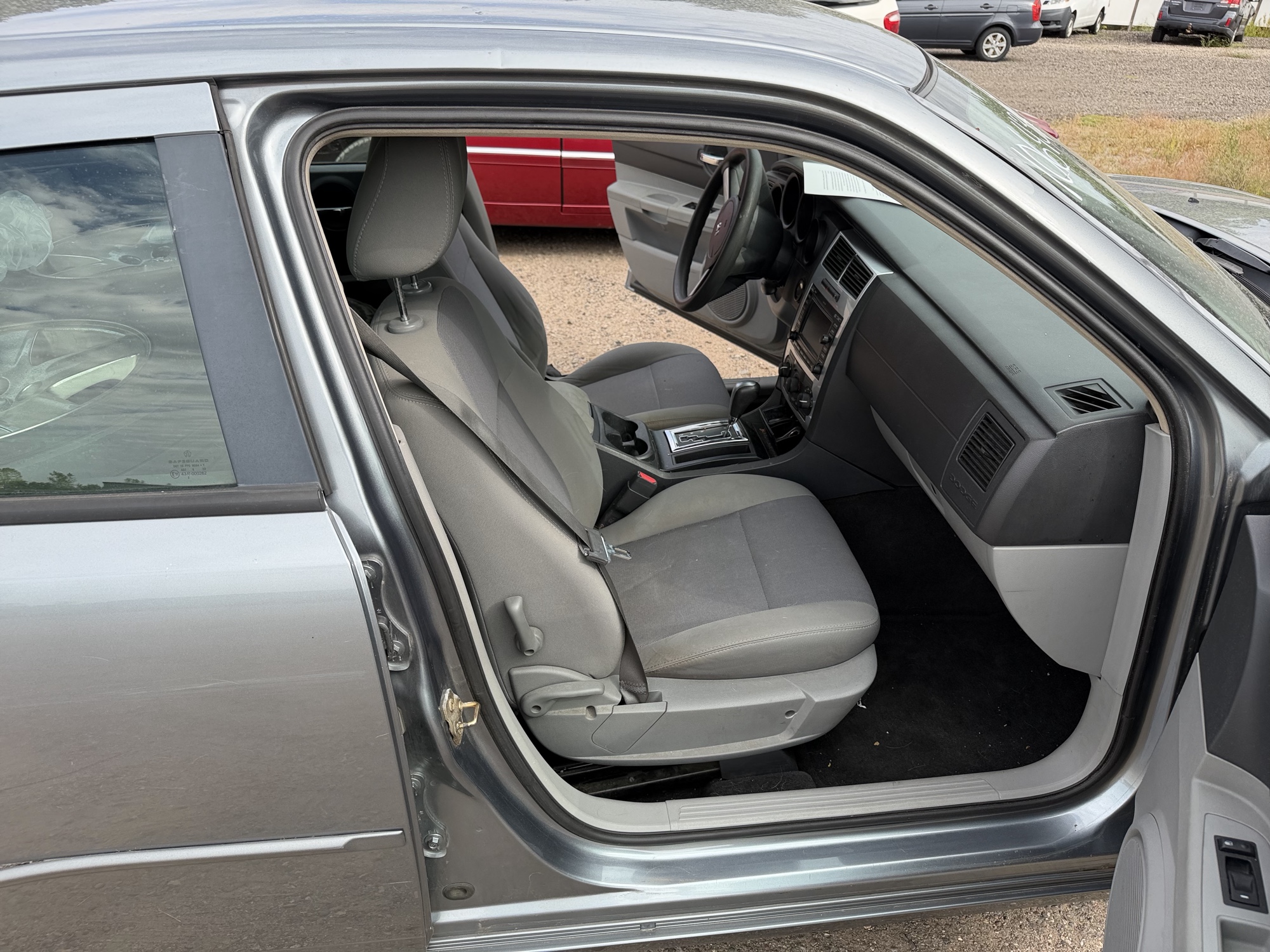 2006 dodge charger base with 164904 miles for sale near elk-river, minnesota 106434_31_passenger_seat.jpg