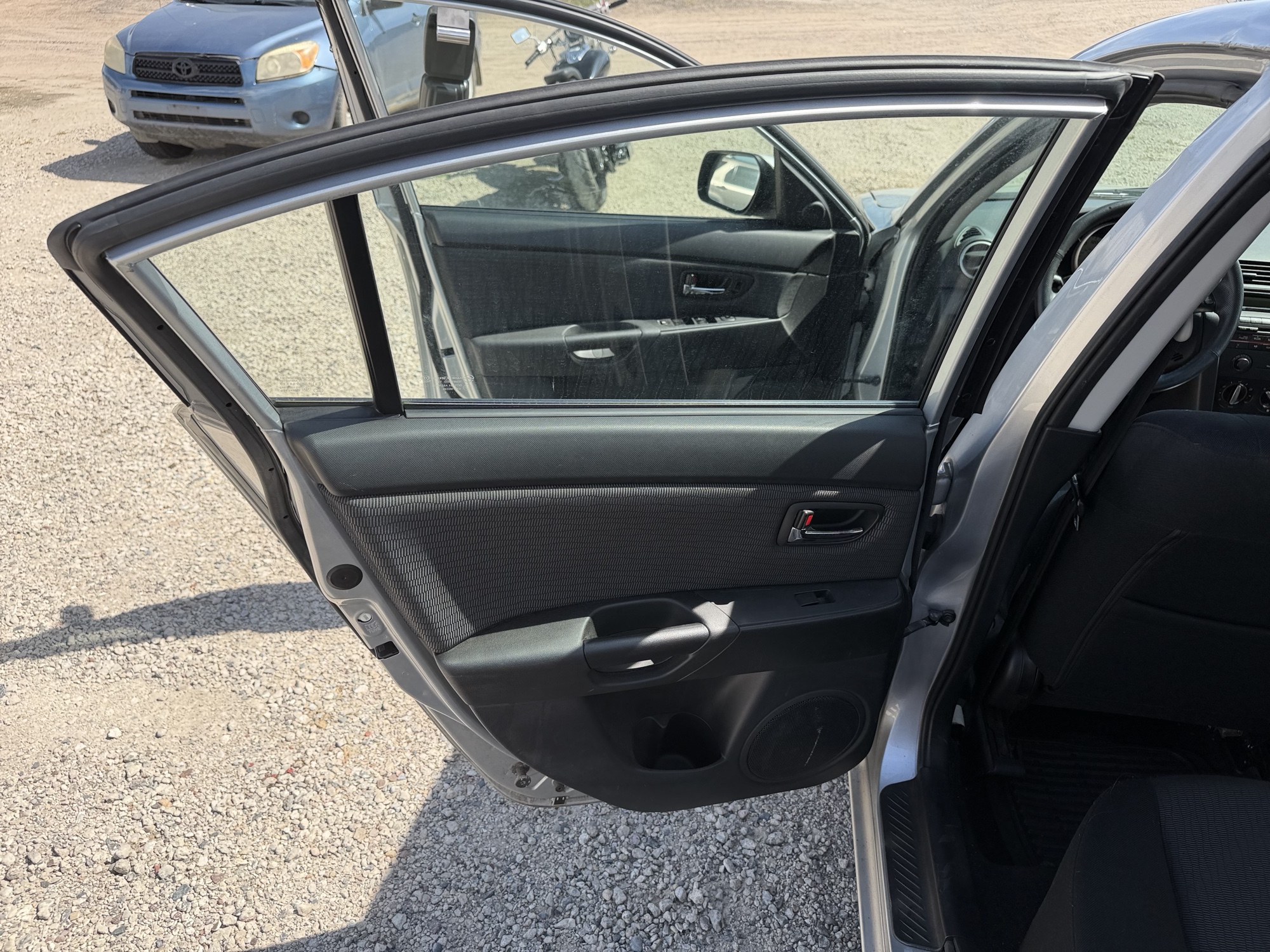 2008 mazda mazda3 i-sport-4-door with 106057 miles for sale near elk-river, minnesota 106437_25_drv_rear_door_panel.jpg