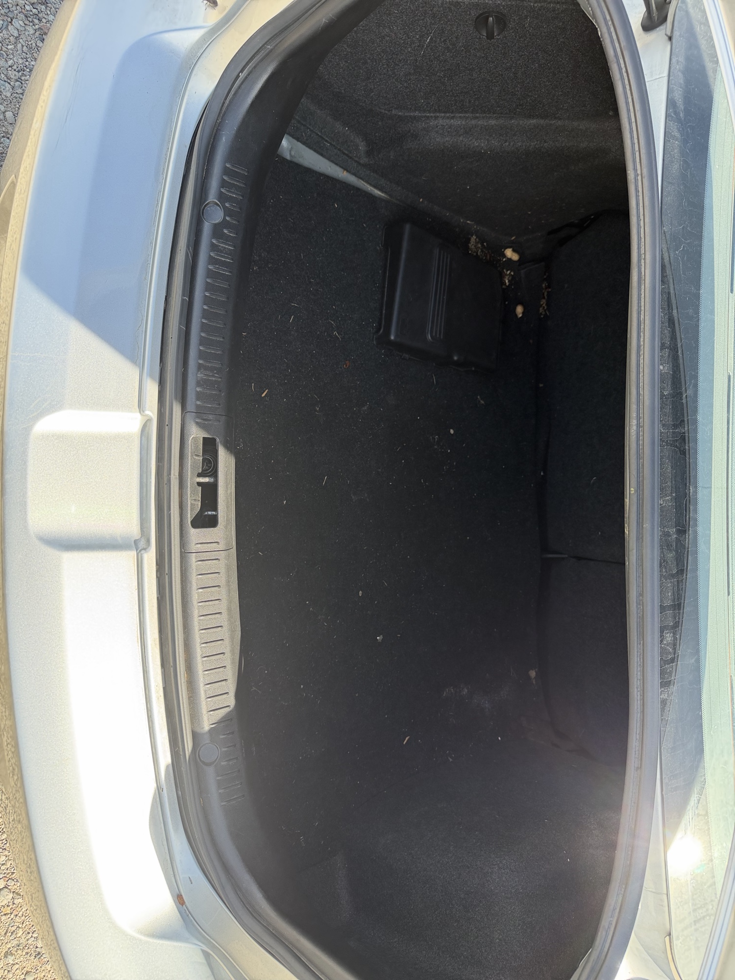 2008 mazda mazda3 i-sport-4-door with 106057 miles for sale near elk-river, minnesota 106437_26_trunk.jpg