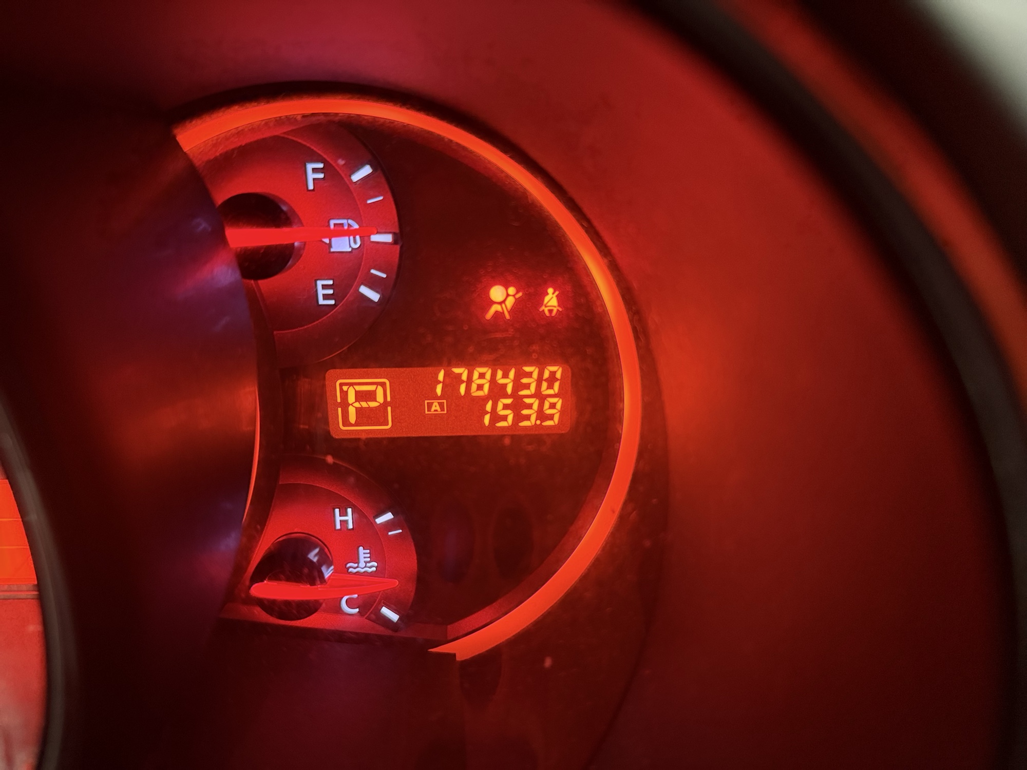 2009 nissan murano s-awd with 178430 miles for sale near elk-river, minnesota 106440_44_mileage_closeup.jpg