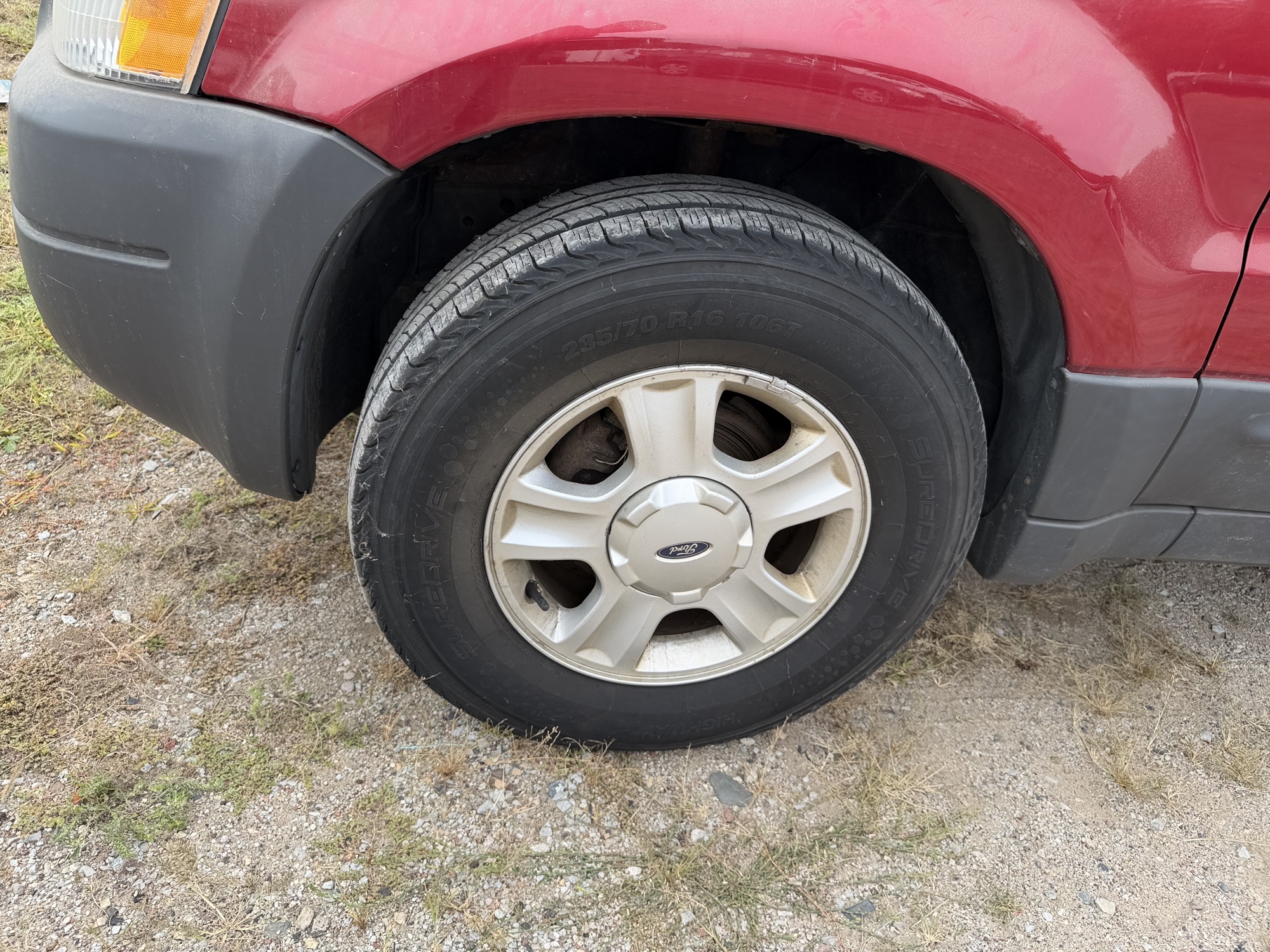 2004 ford escape xlt-2wd with 178342 miles for sale near elk-river, minnesota 106441_12_drv_front_wheel.jpg