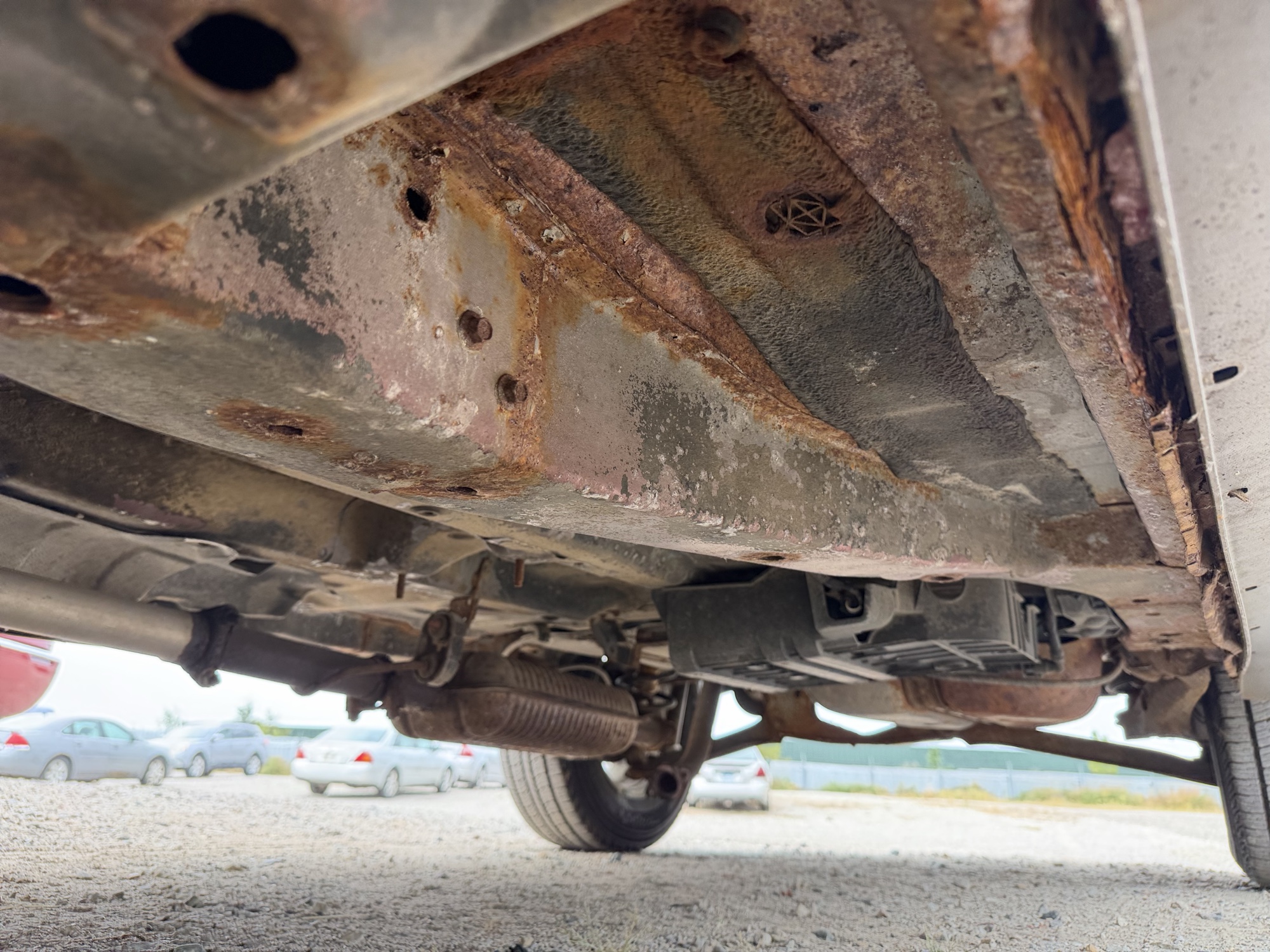 2004 ford escape xlt-2wd with 178342 miles for sale near elk-river, minnesota 106441_17_undercar_drv_side.jpg