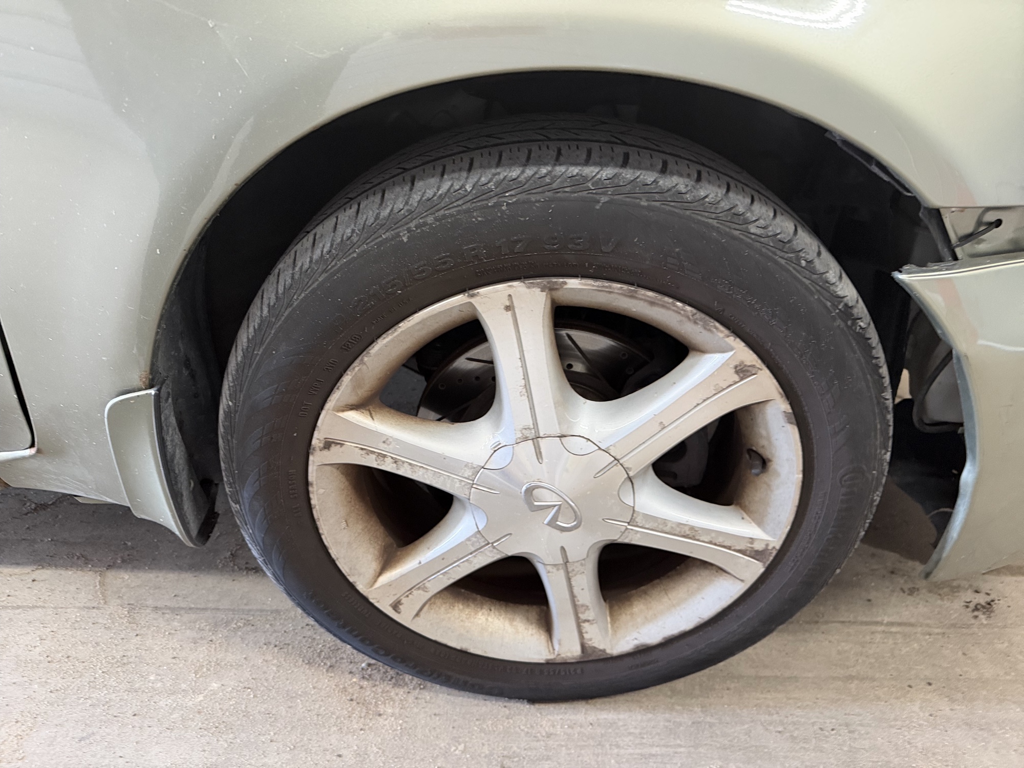 2003 infiniti i35 luxury with 176048 miles for sale near elk-river, minnesota 106442_15_front_pass_wheel.jpg