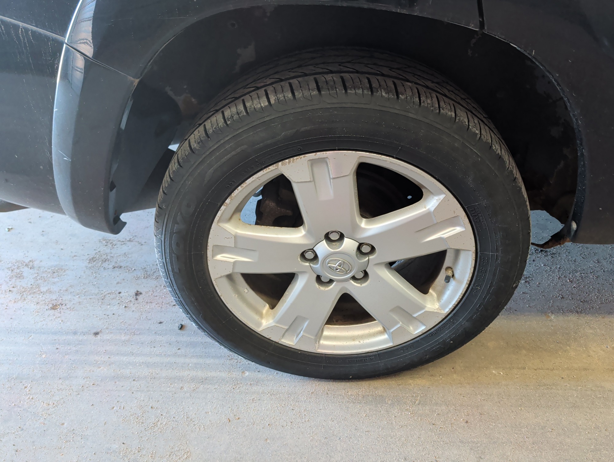 2006 toyota rav4 sport-v6-4wd with 294419 miles for sale near elk-river, minnesota 106443_14_rear_pass_wheel.jpg