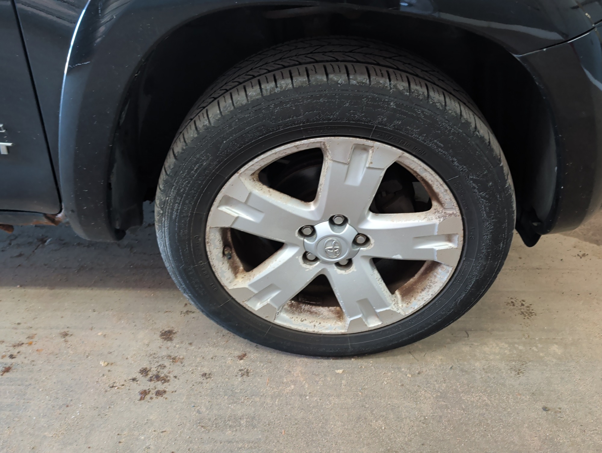 2006 toyota rav4 sport-v6-4wd with 294419 miles for sale near elk-river, minnesota 106443_15_front_pass_wheel.jpg