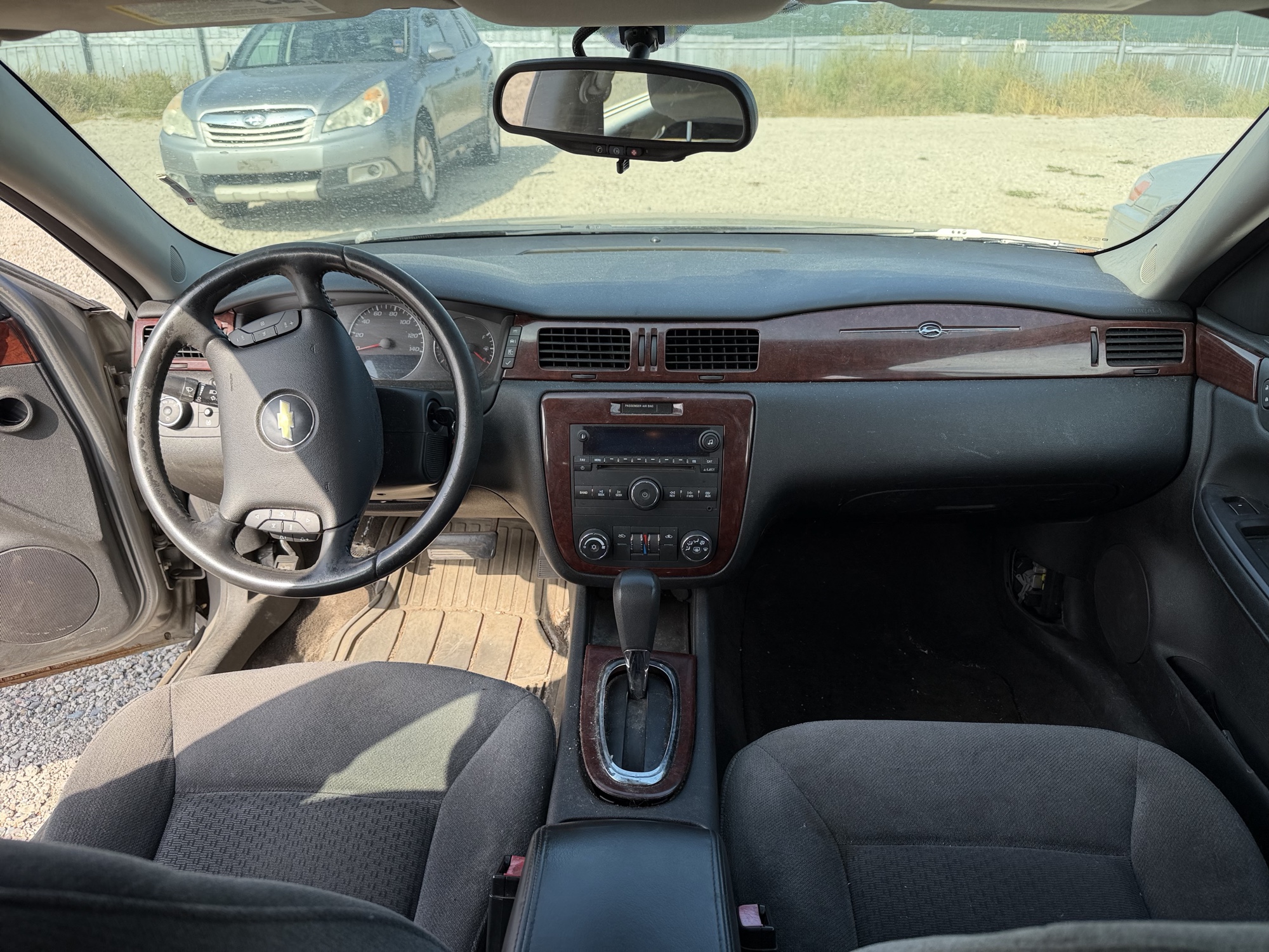 2006 chevrolet impala with 107595 miles for sale near elk-river, minnesota 106444_34_whole_dash.jpg