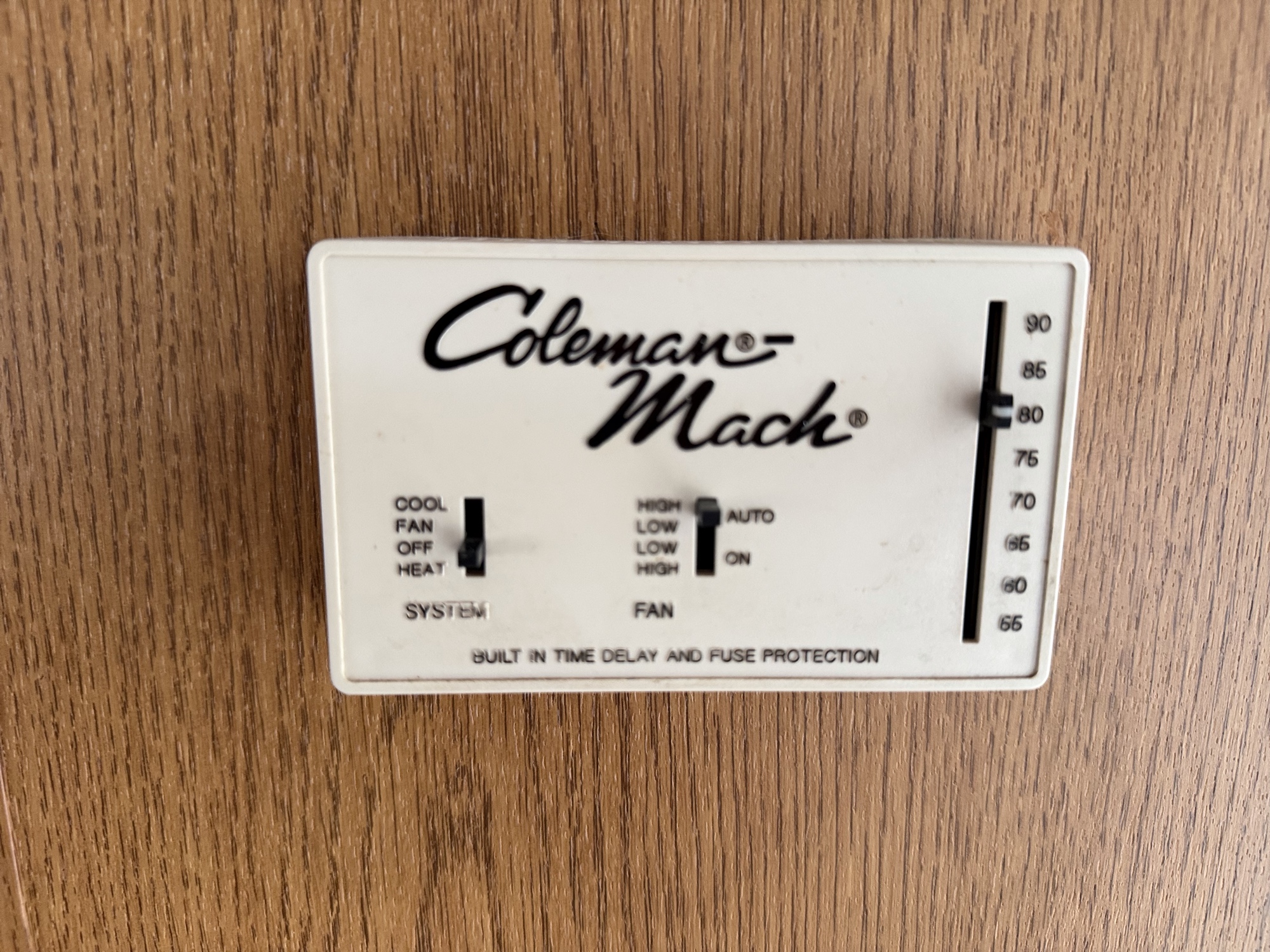 1998 jayco unknown - for sale near elk-river, minnesota 106445_42_heated_seat_switches.jpg