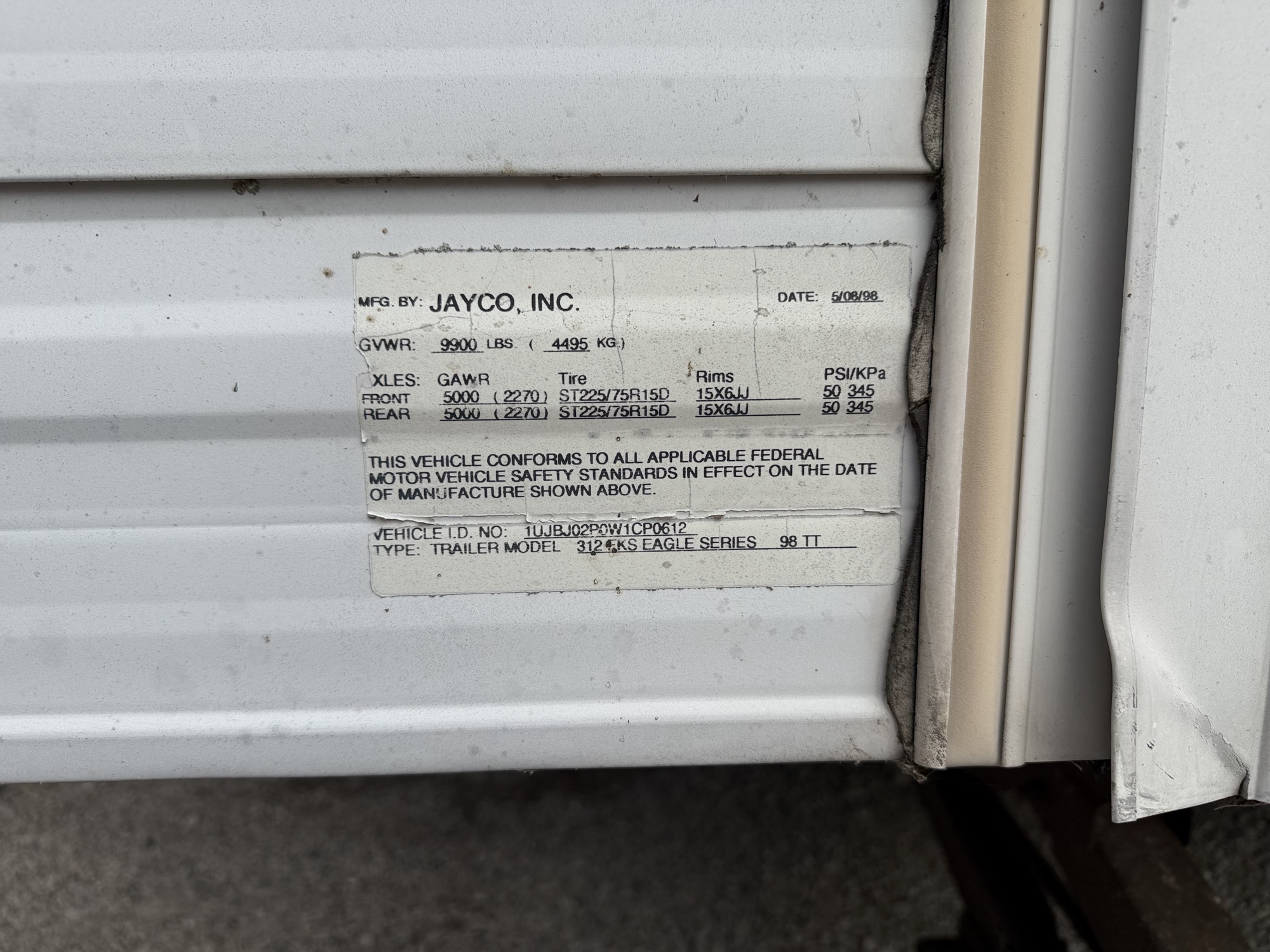 1998 jayco unknown - for sale near elk-river, minnesota 106445_47_door_vin_sticker.jpg