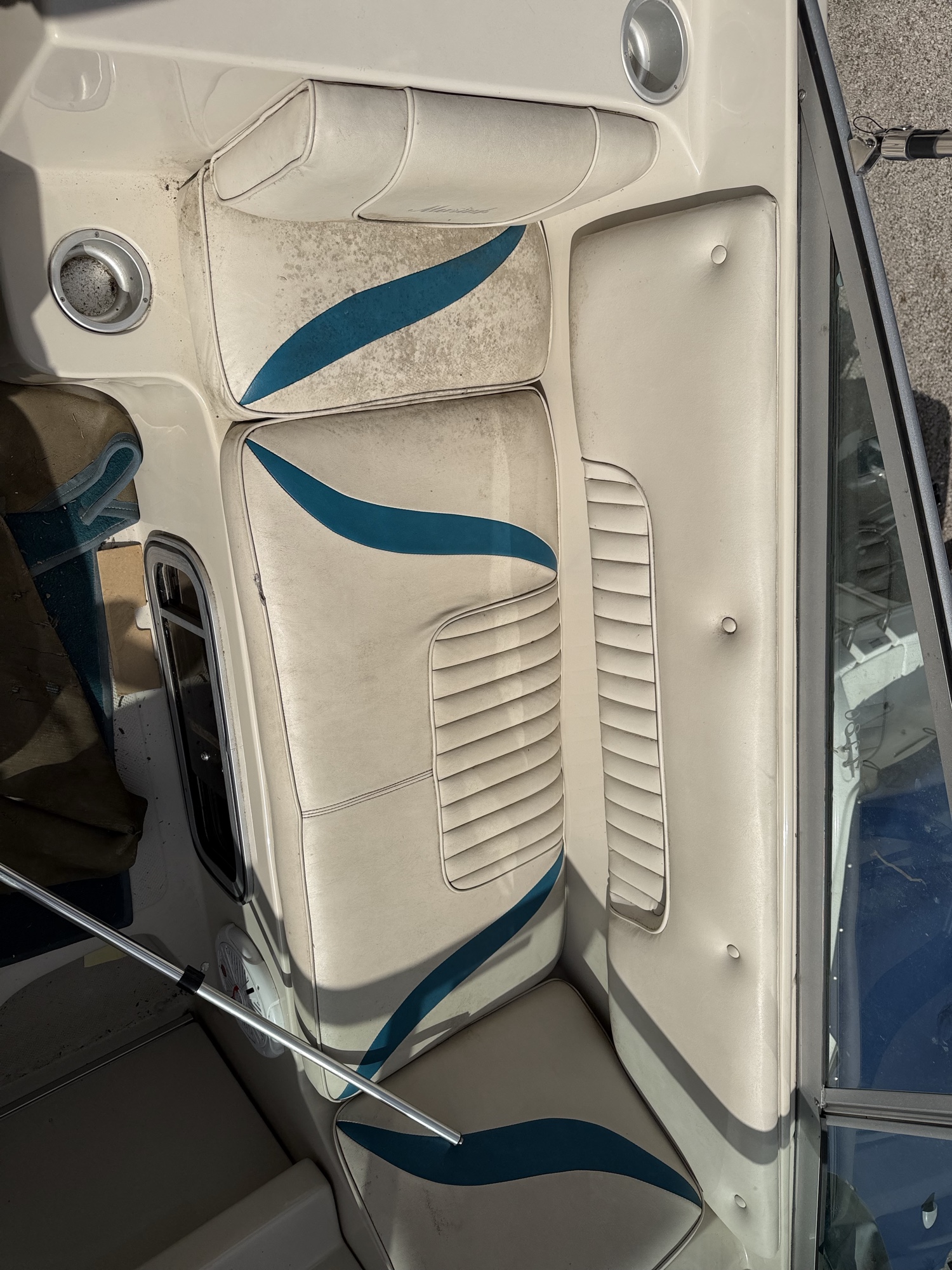 1998 mariah z-280 for sale near elk-river, minnesota 106447_31_passenger_seat.jpg