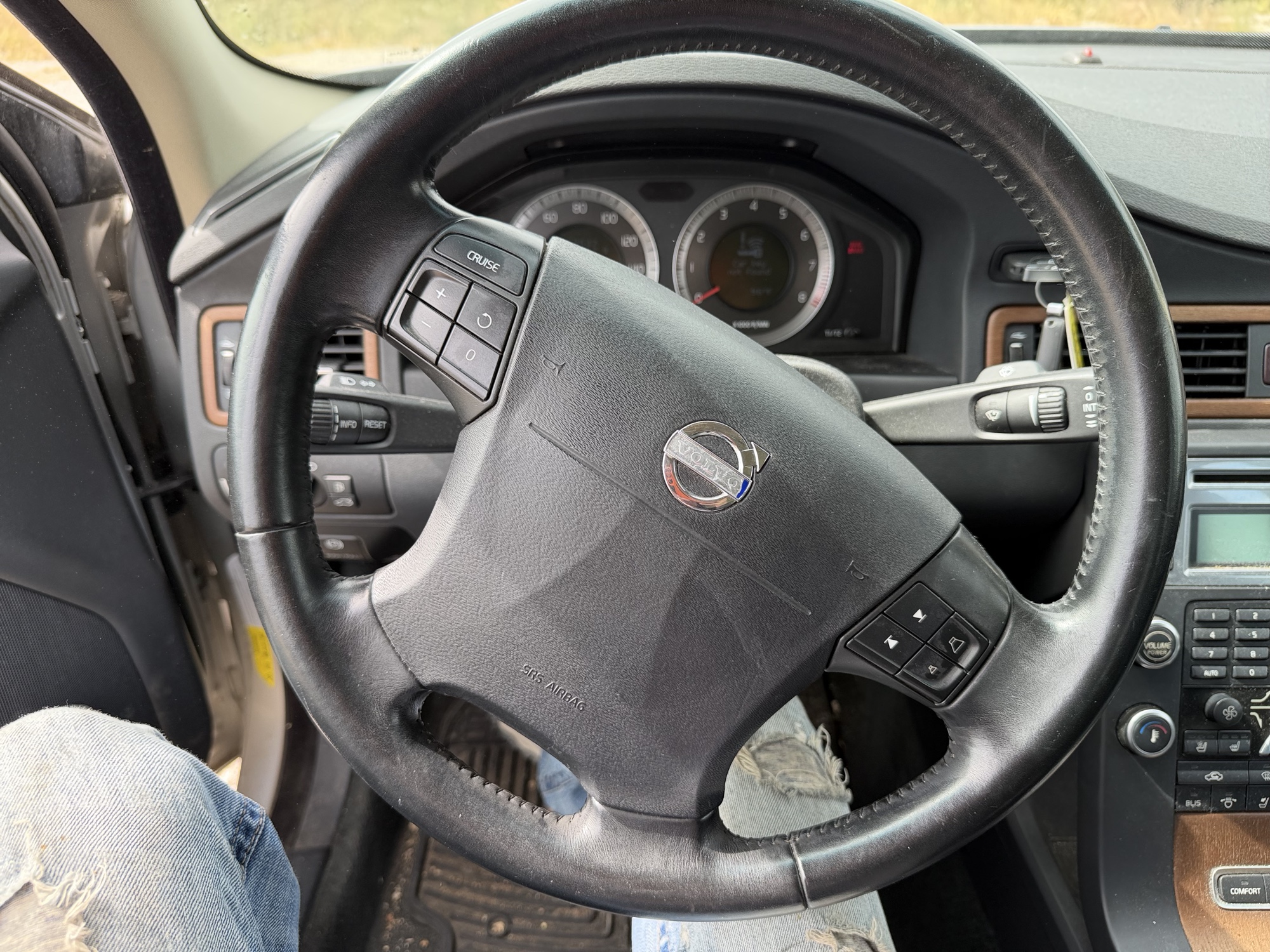 2008 volvo s80 t6 with 159537 miles for sale near elk-river, minnesota 106448_36_steering_wheel.jpg