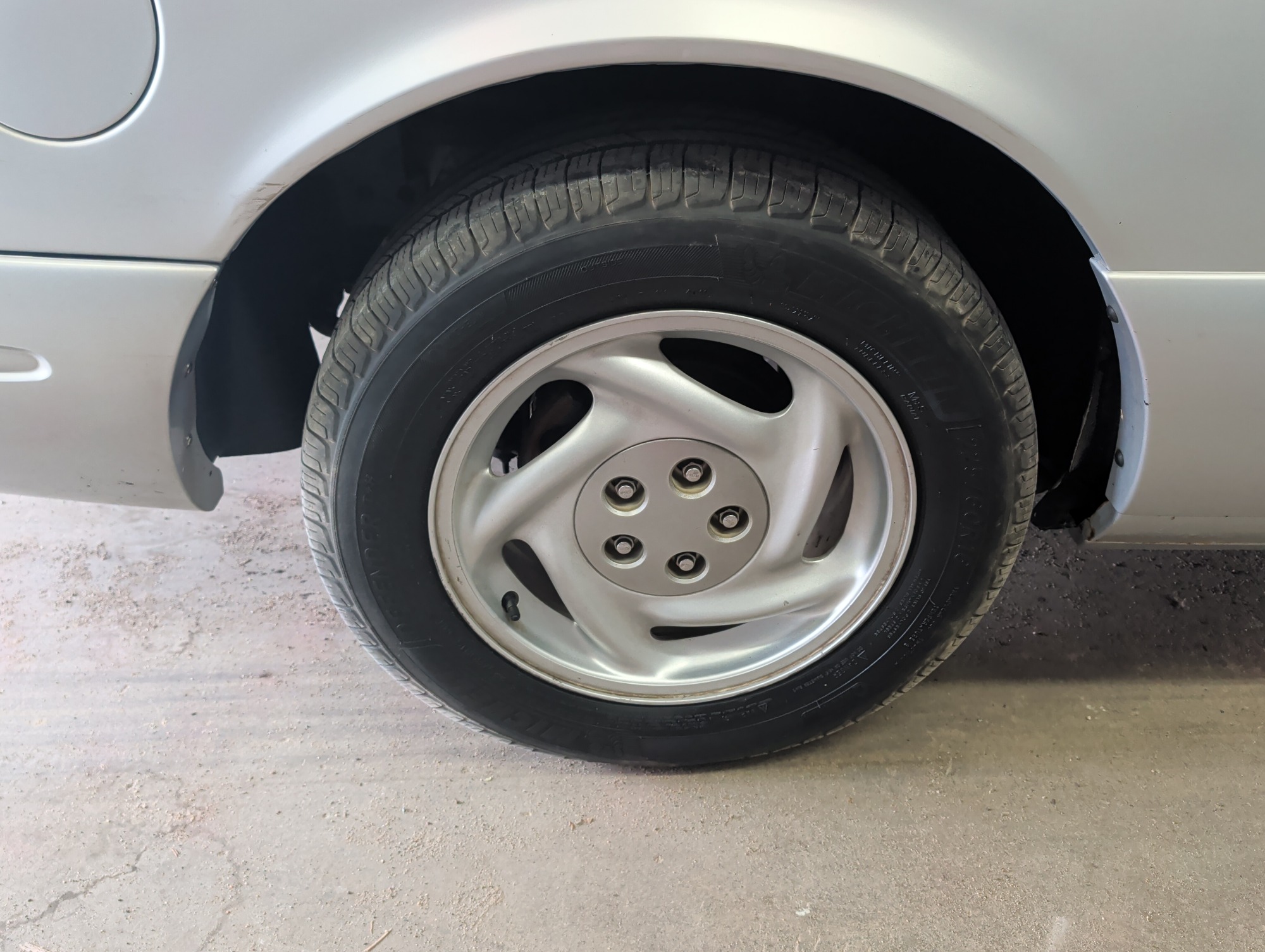 1997 ford thunderbird lx with 157882 miles for sale near elk-river, minnesota 106449_14_rear_pass_wheel.jpg