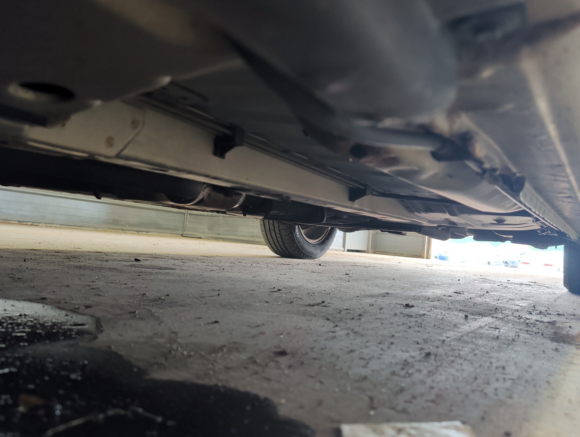1997 ford thunderbird lx with 157882 miles for sale near elk-river, minnesota 106449_17_undercar_drv_side.jpg