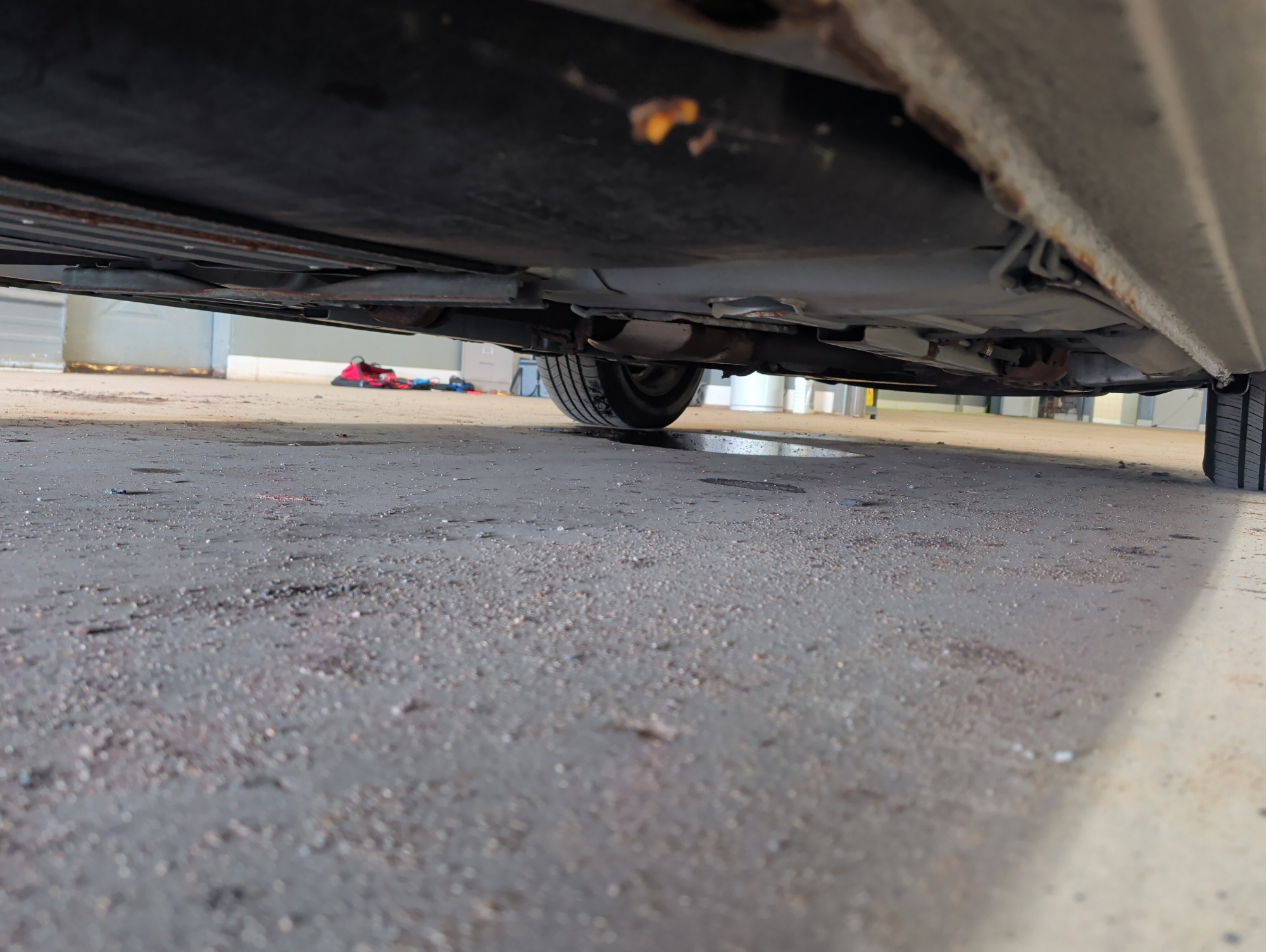 1997 ford thunderbird lx with 157882 miles for sale near elk-river, minnesota 106449_20_undercar_rear_pass.jpg