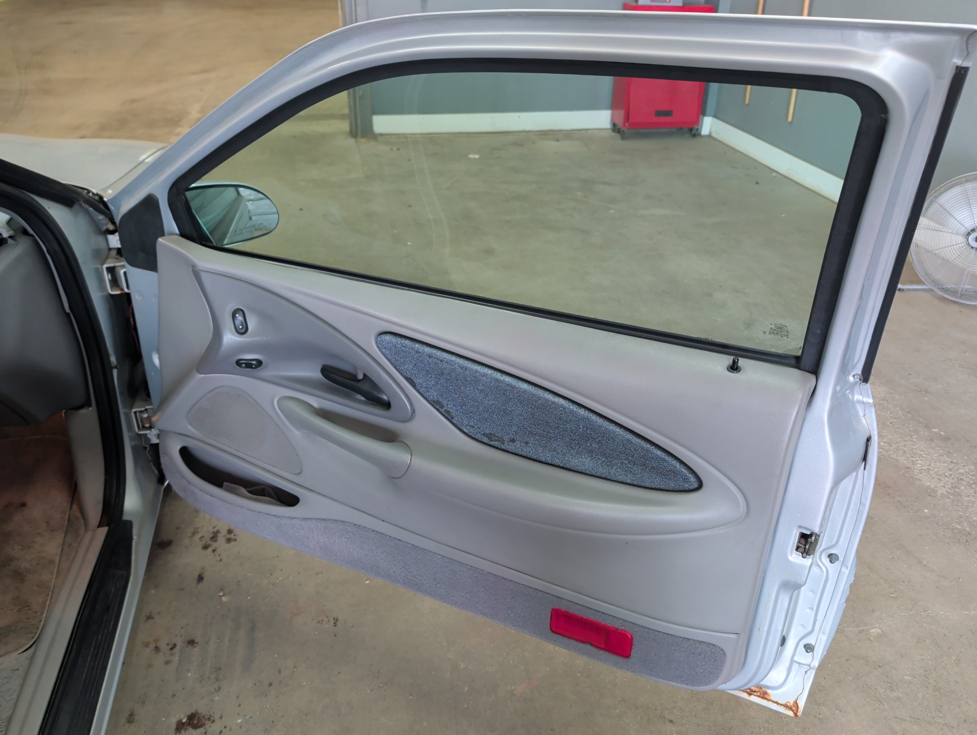 1997 ford thunderbird lx with 157882 miles for sale near elk-river, minnesota 106449_32_passenger_door_panel.jpg