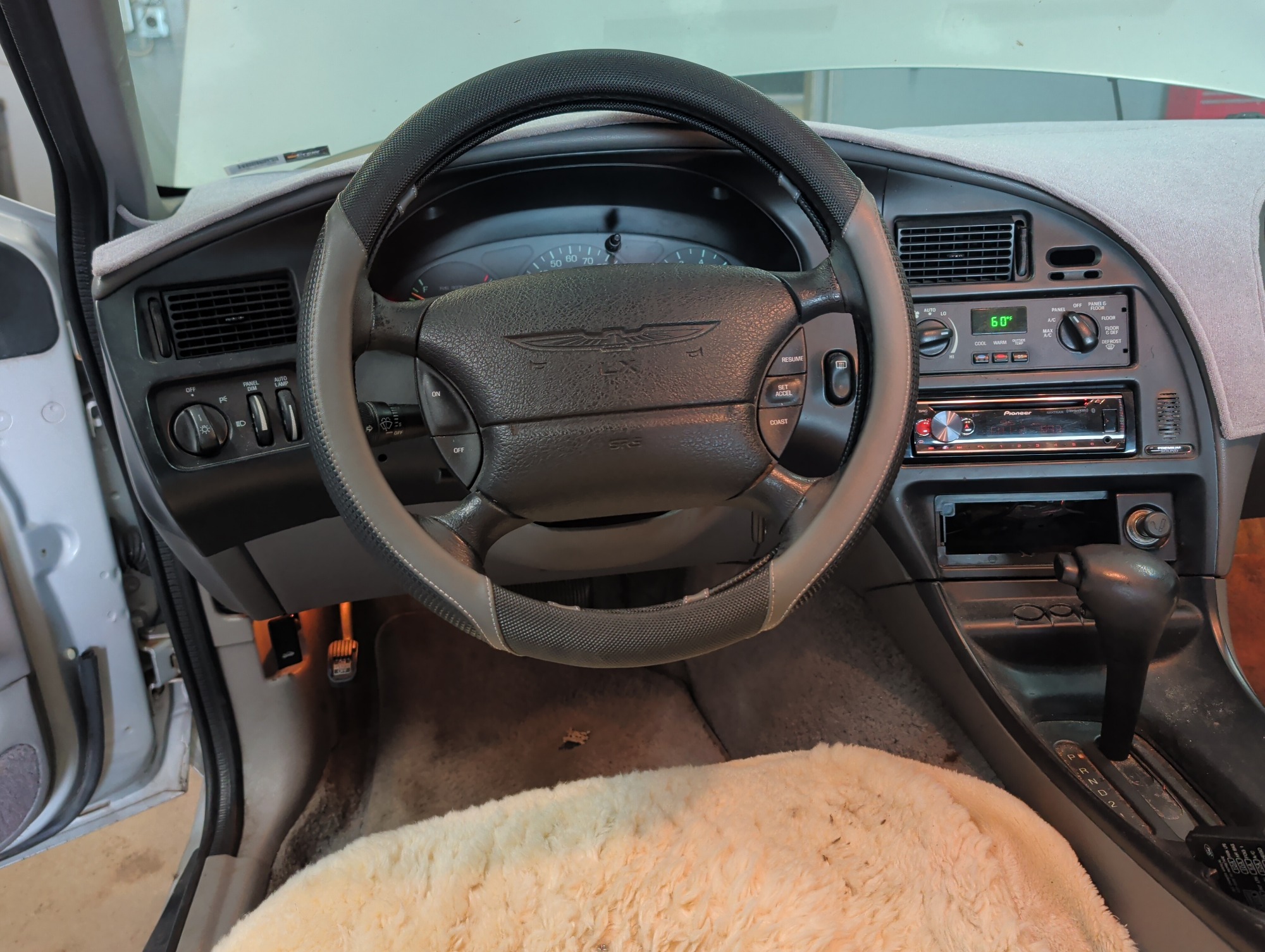 1997 ford thunderbird lx with 157882 miles for sale near elk-river, minnesota 106449_33_dash_from_driver.jpg