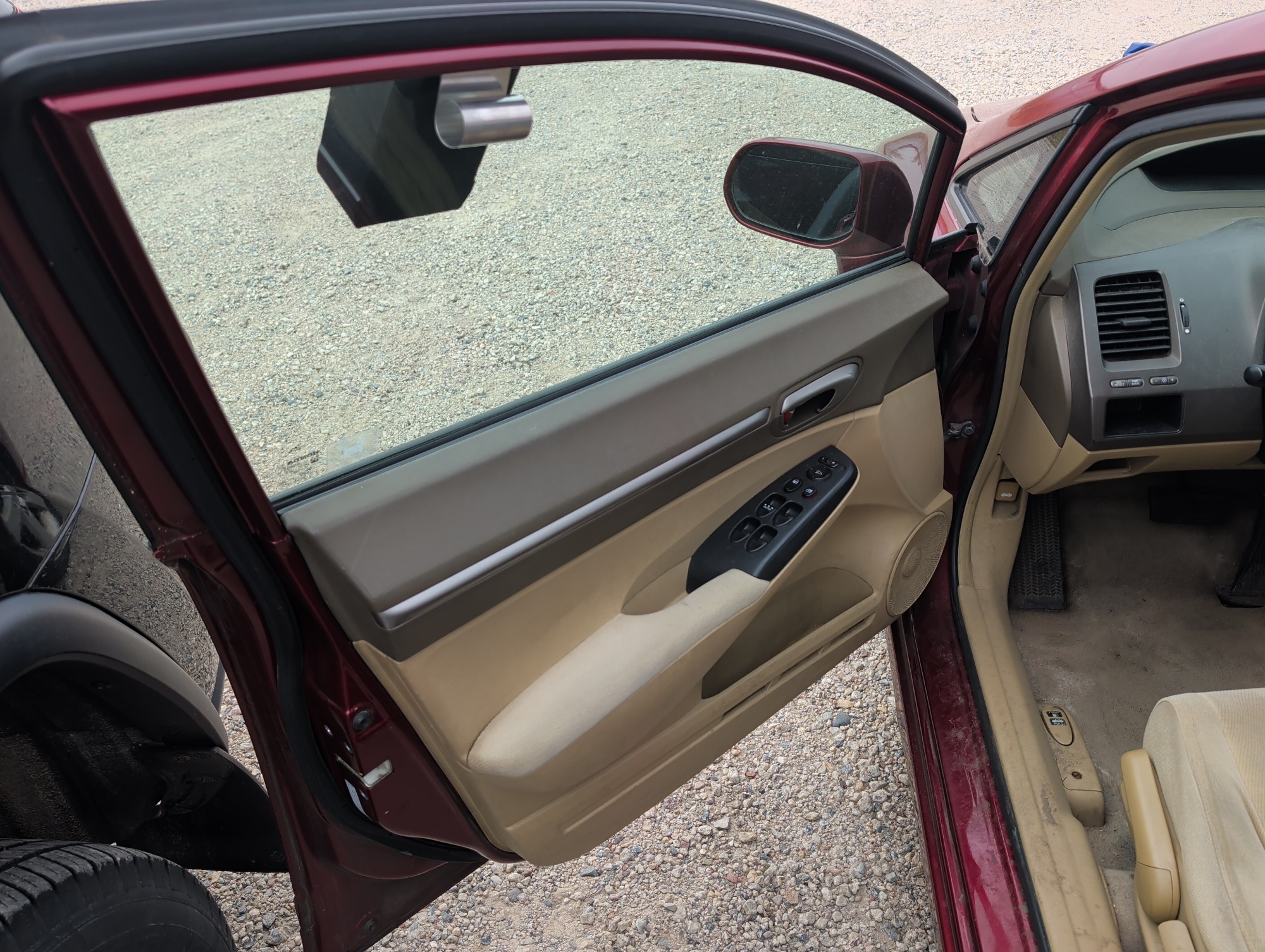 2008 honda civic ex-sedan-at with 245835 miles for sale near elk-river, minnesota 106450_23_driver_door_panel.jpg
