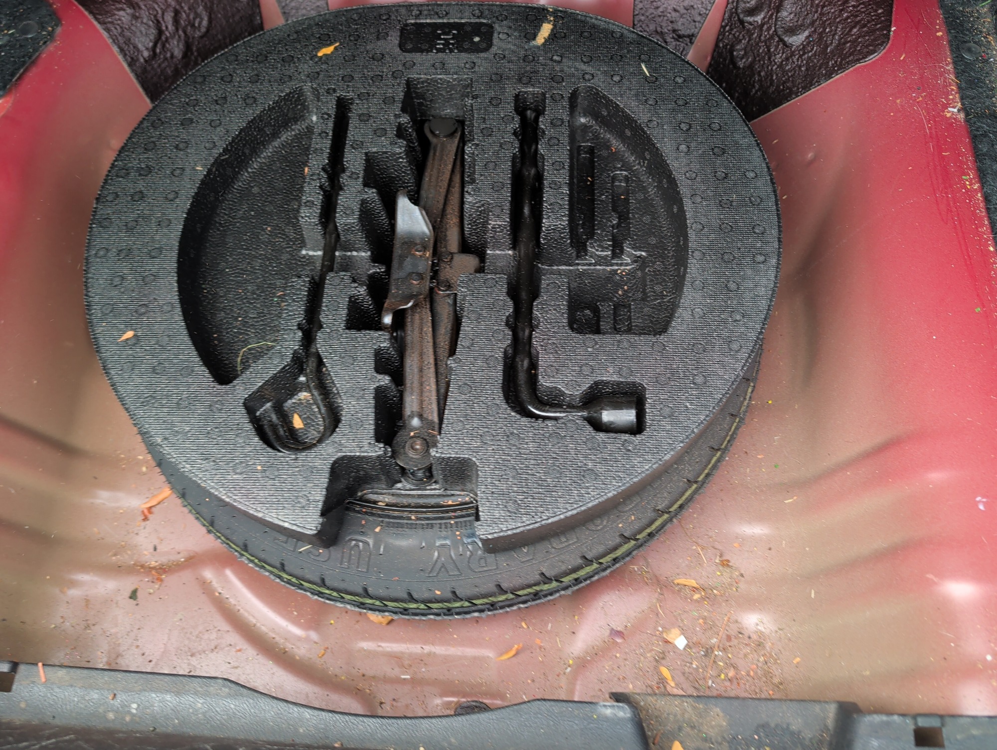 2008 honda civic ex-sedan-at with 245835 miles for sale near elk-river, minnesota 106450_27_spare_tire.jpg
