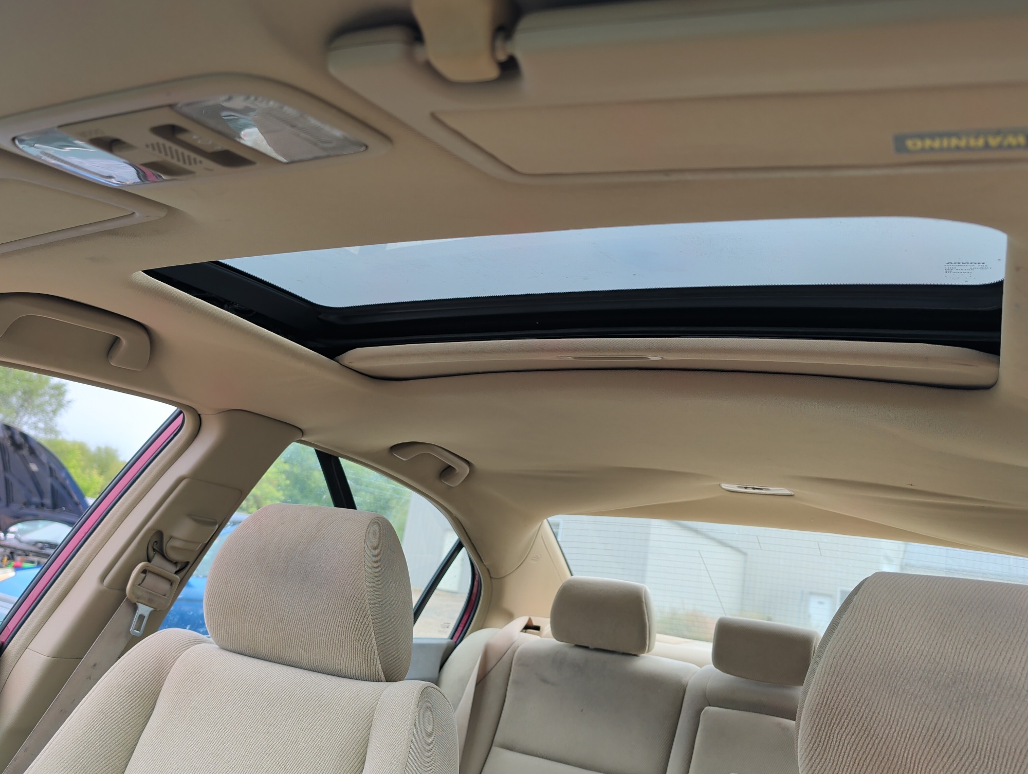 2008 honda civic ex-sedan-at with 245835 miles for sale near elk-river, minnesota 106450_35_headliner_sunroof.jpg