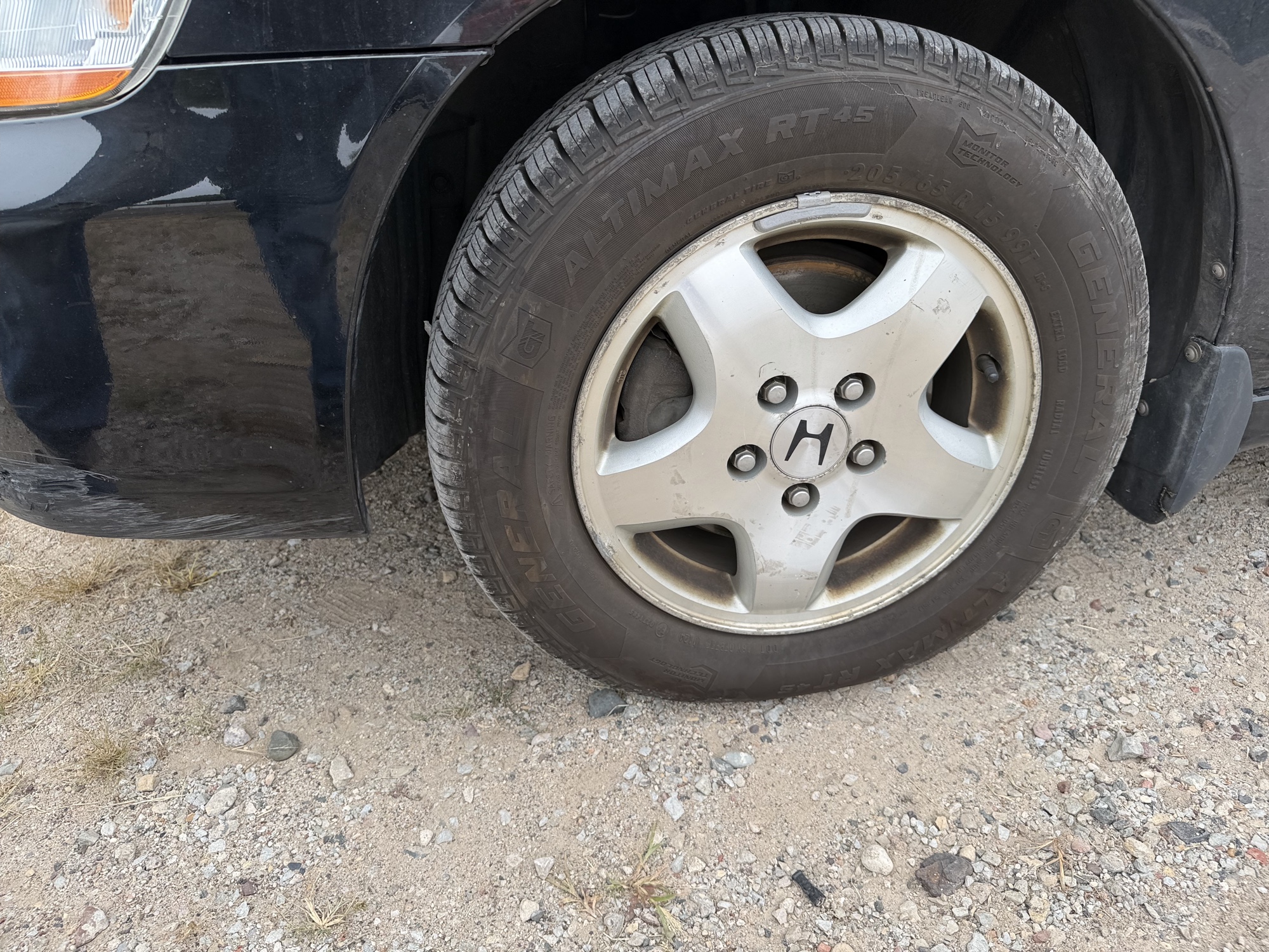 1998 honda accord ex-v6-sedan with 156885 miles for sale near elk-river, minnesota 106451_12_drv_front_wheel.jpg