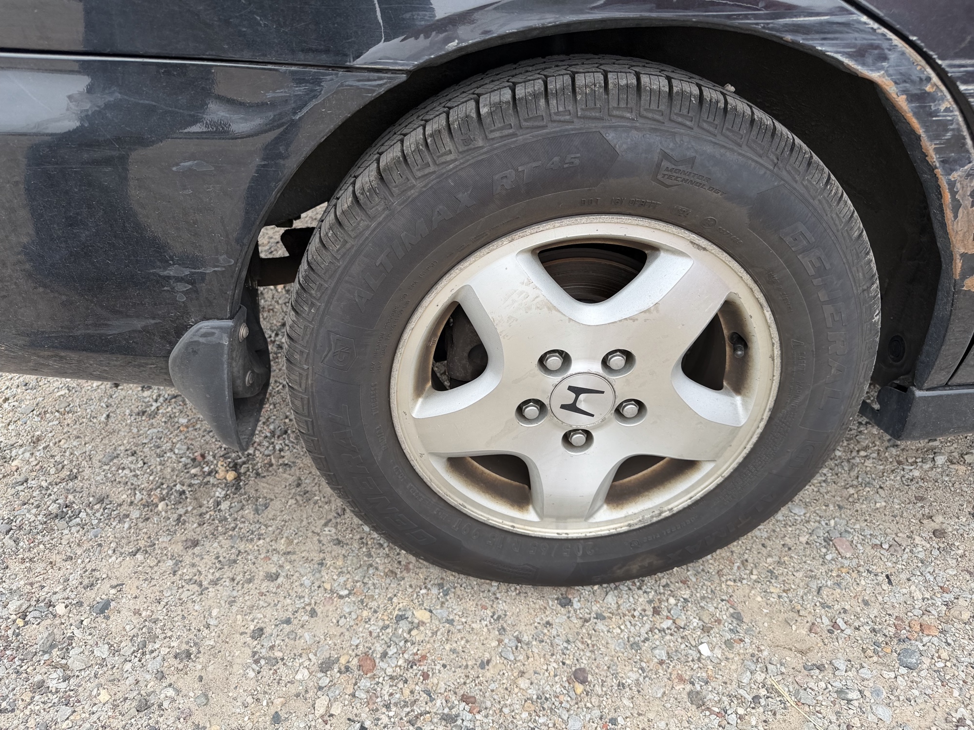 1998 honda accord ex-v6-sedan with 156885 miles for sale near elk-river, minnesota 106451_14_rear_pass_wheel.jpg