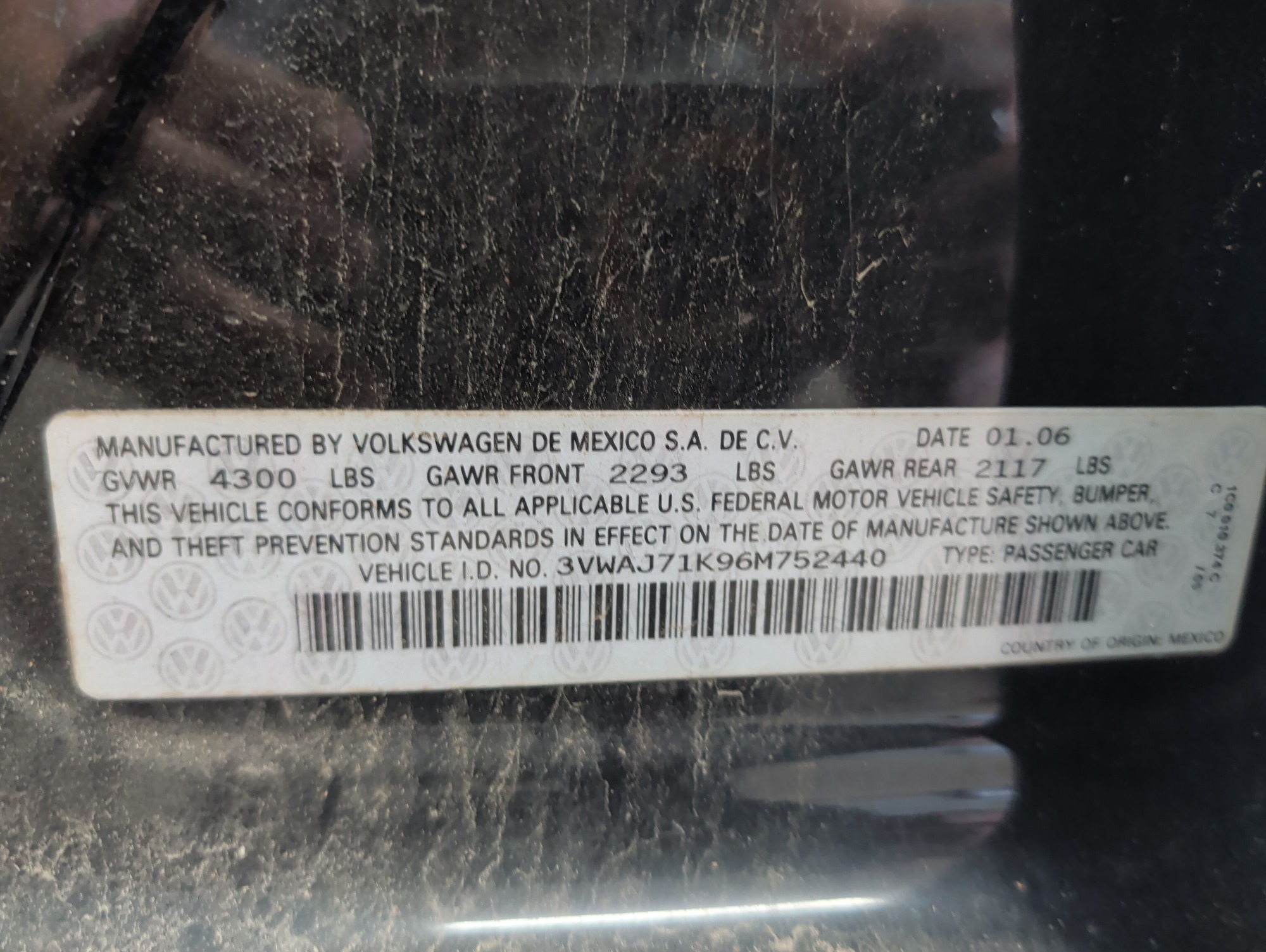 2006 volkswagen jetta with 106136 miles for sale near elk-river, minnesota 106452_47_door_vin_sticker.jpg