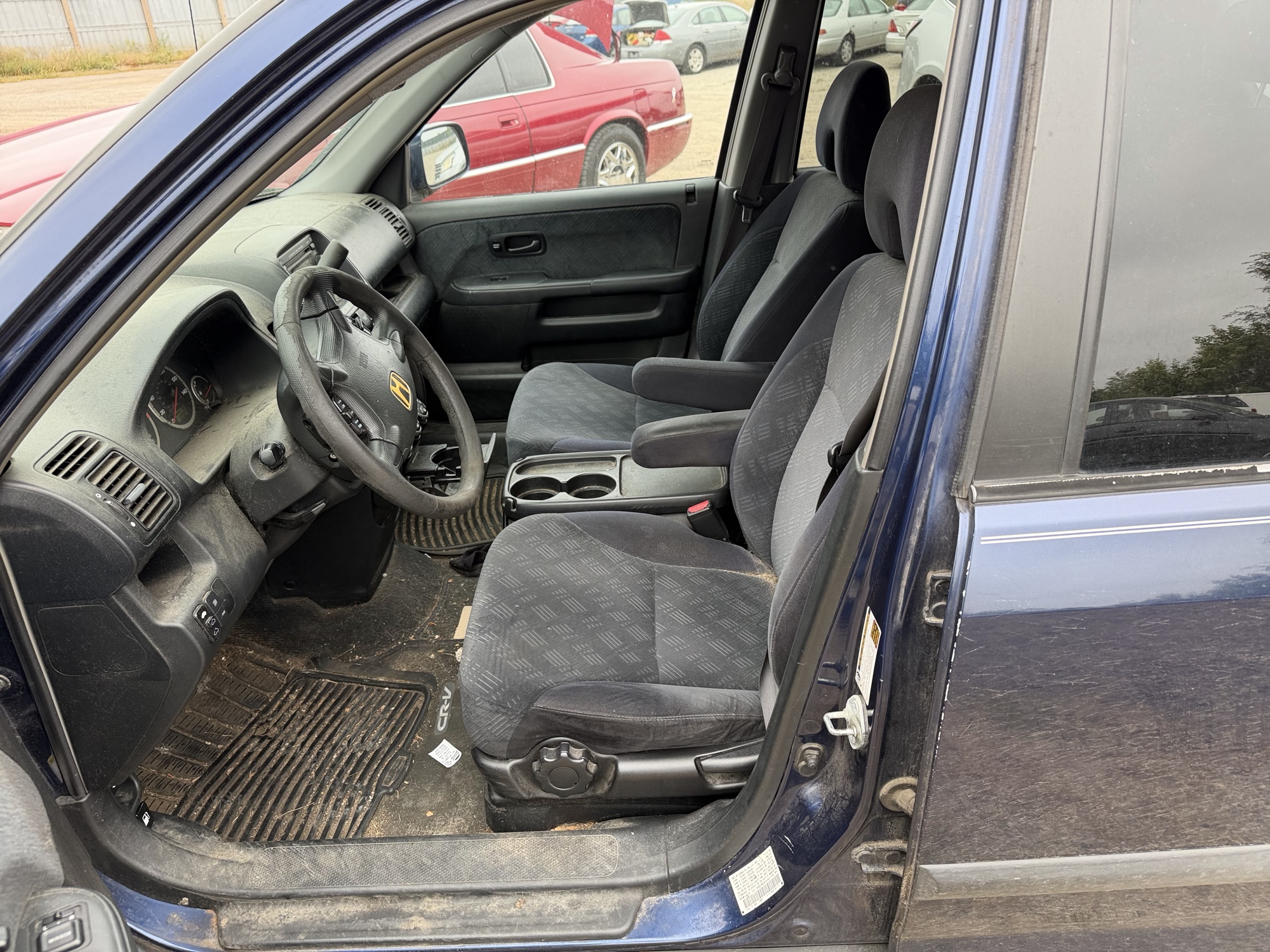 2005 honda cr-v ex-4wd-at with 222049 miles for sale near elk-river, minnesota 106453_22_driver_seat.jpg