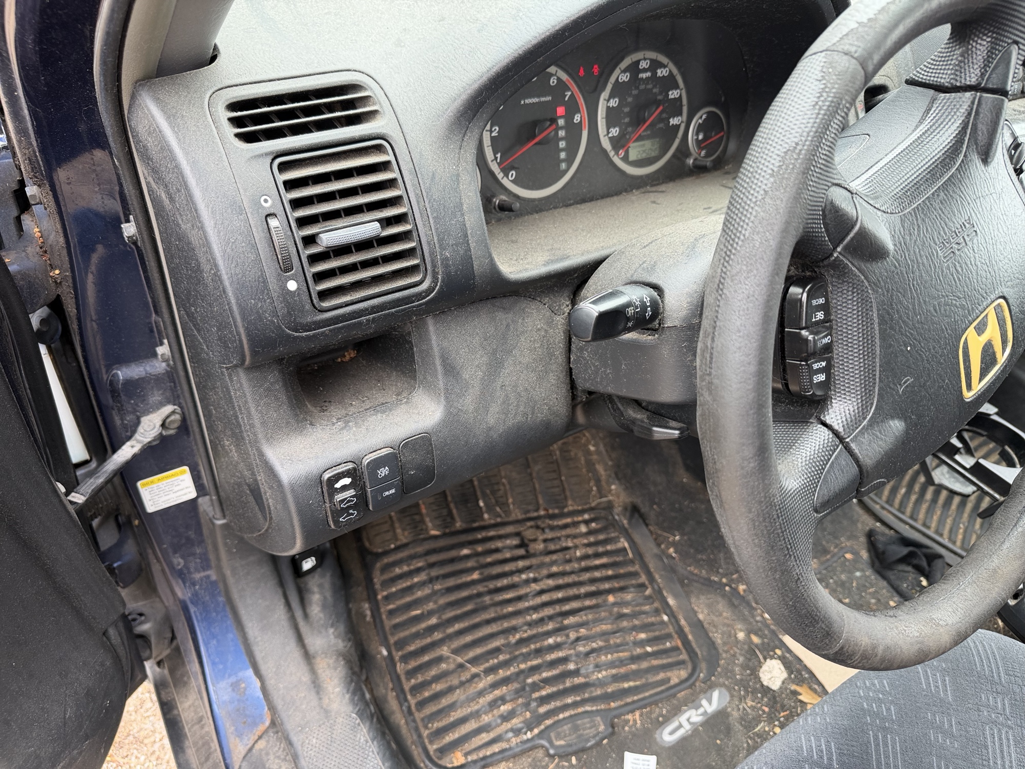 2005 honda cr-v ex-4wd-at with 222049 miles for sale near elk-river, minnesota 106453_37_left_of_steering_wheel.jpg