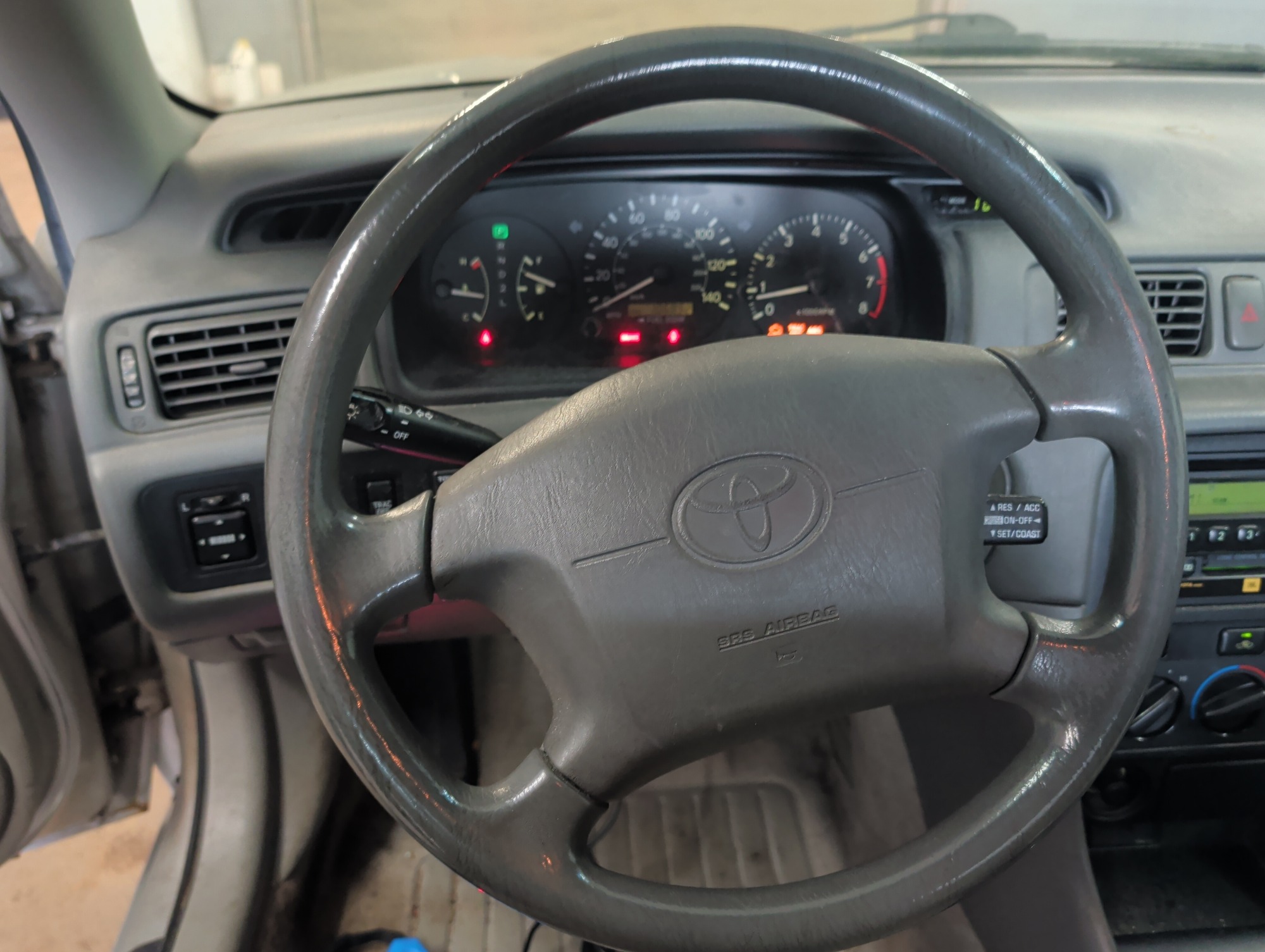 2001 toyota camry le-v6 with 106892 miles for sale near elk-river, minnesota 106458_36_steering_wheel.jpg
